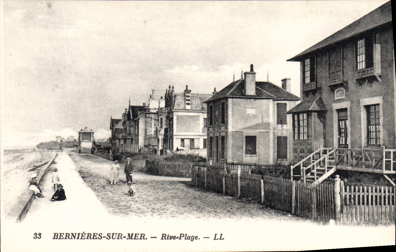 CPA Bernieres Sur Mer Rive Plage