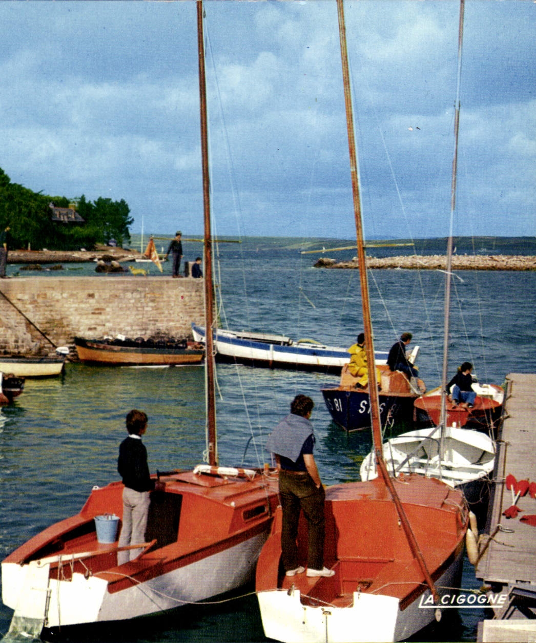 CPSM Douarnenez club nautique De Treboul