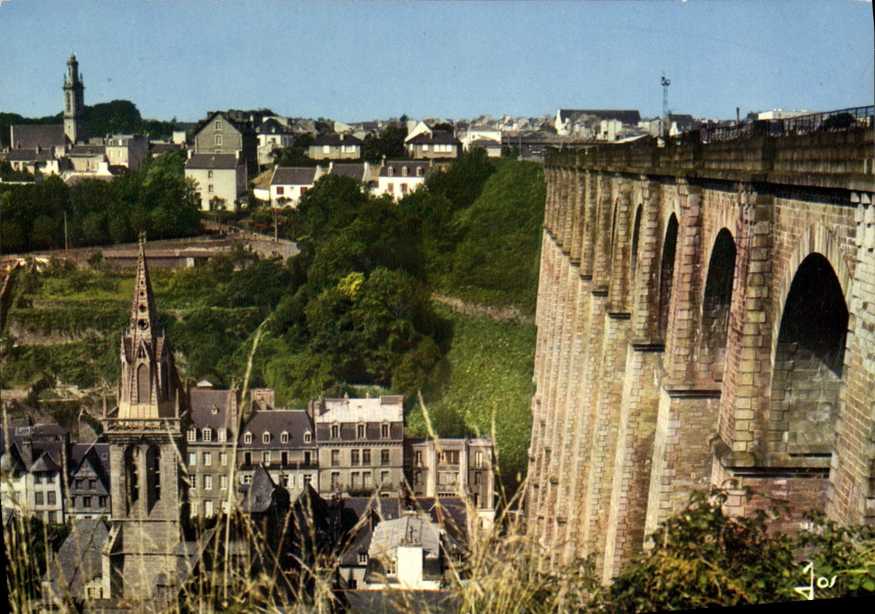 CPSM Morlaix Le Quartier Saint Melaine Les Maisons De La Place Des Otages quartier Saint-Martin