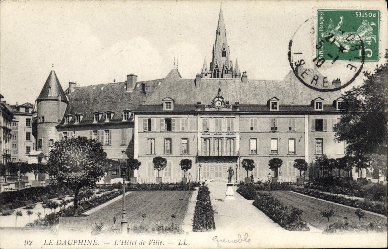 CPA Le Dauphine Grenoble L'Hotel De Ville