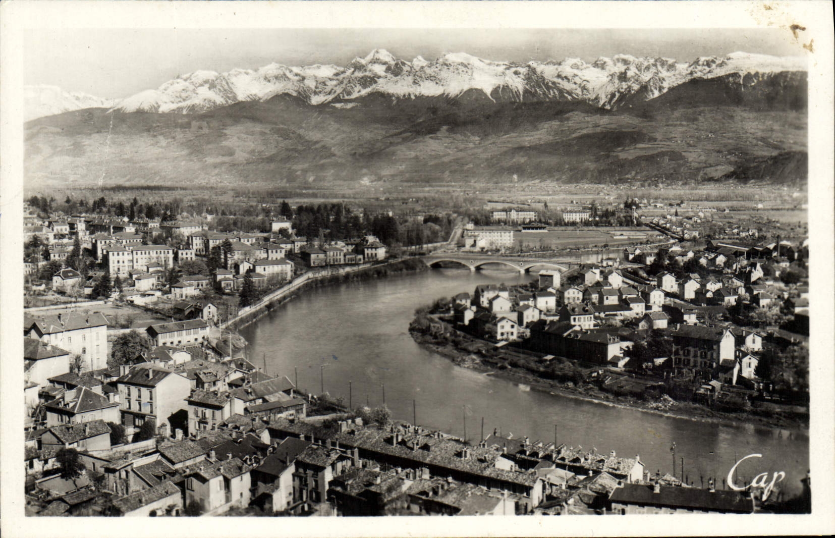CPA Grenoble Vue Generale Sur La Tronche ile verte