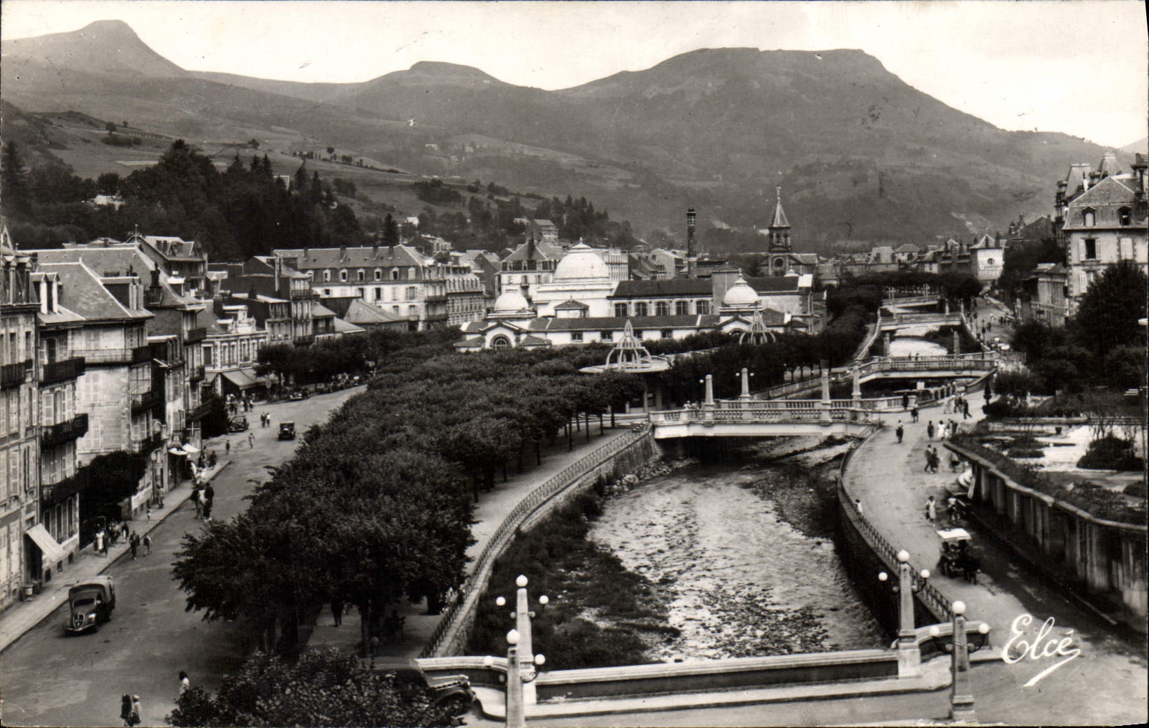 CPA La Bourboule Les Ponts Sur La Dordogne