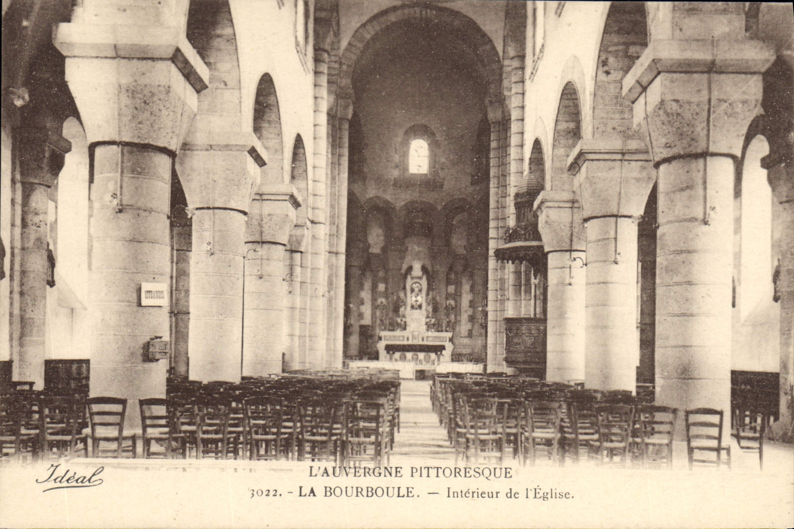 CPA La Bourboule Interieur De I'Eglise