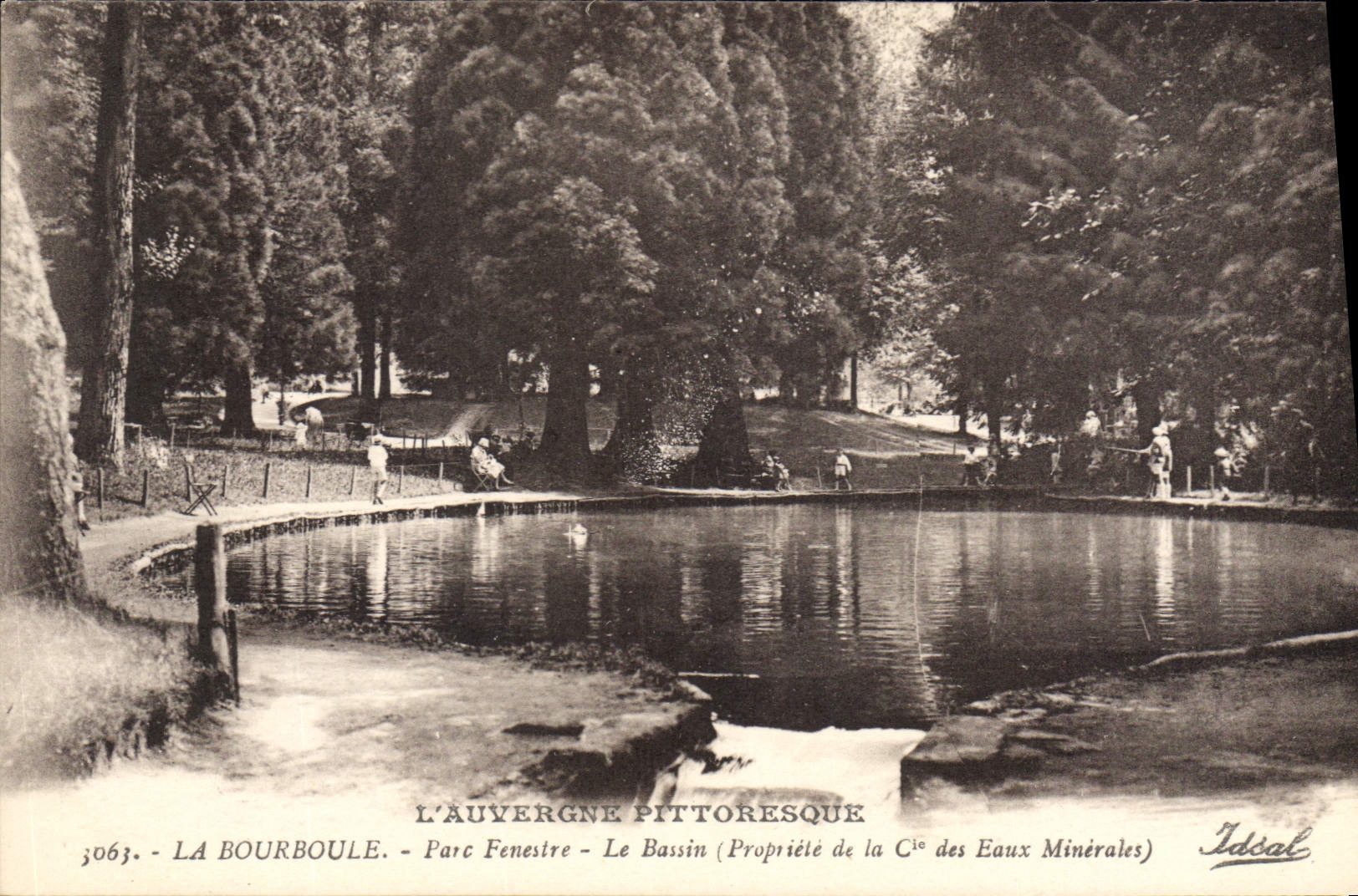 CPA La Bourboule Parc Fenestre Le Bassin