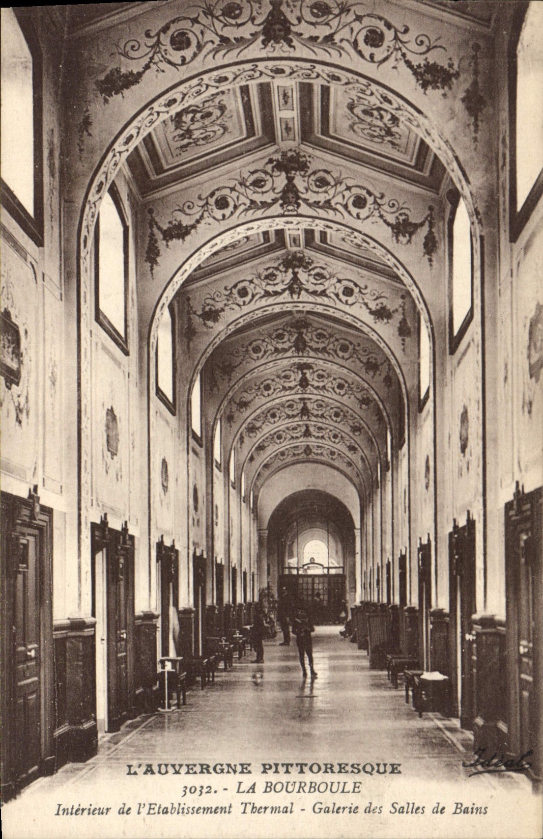 CPA La Bourboule galerie Des Salles De Bains