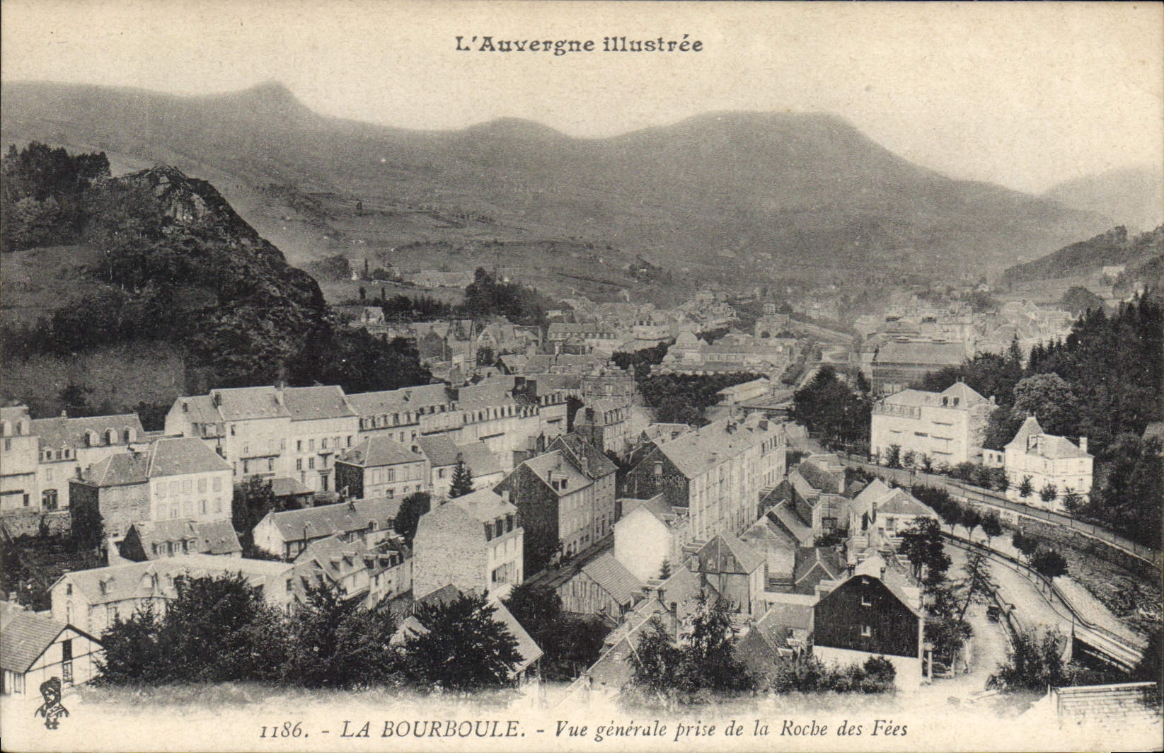 CPA La Bourboule Vue Generale Prise De La Roche Des Fees