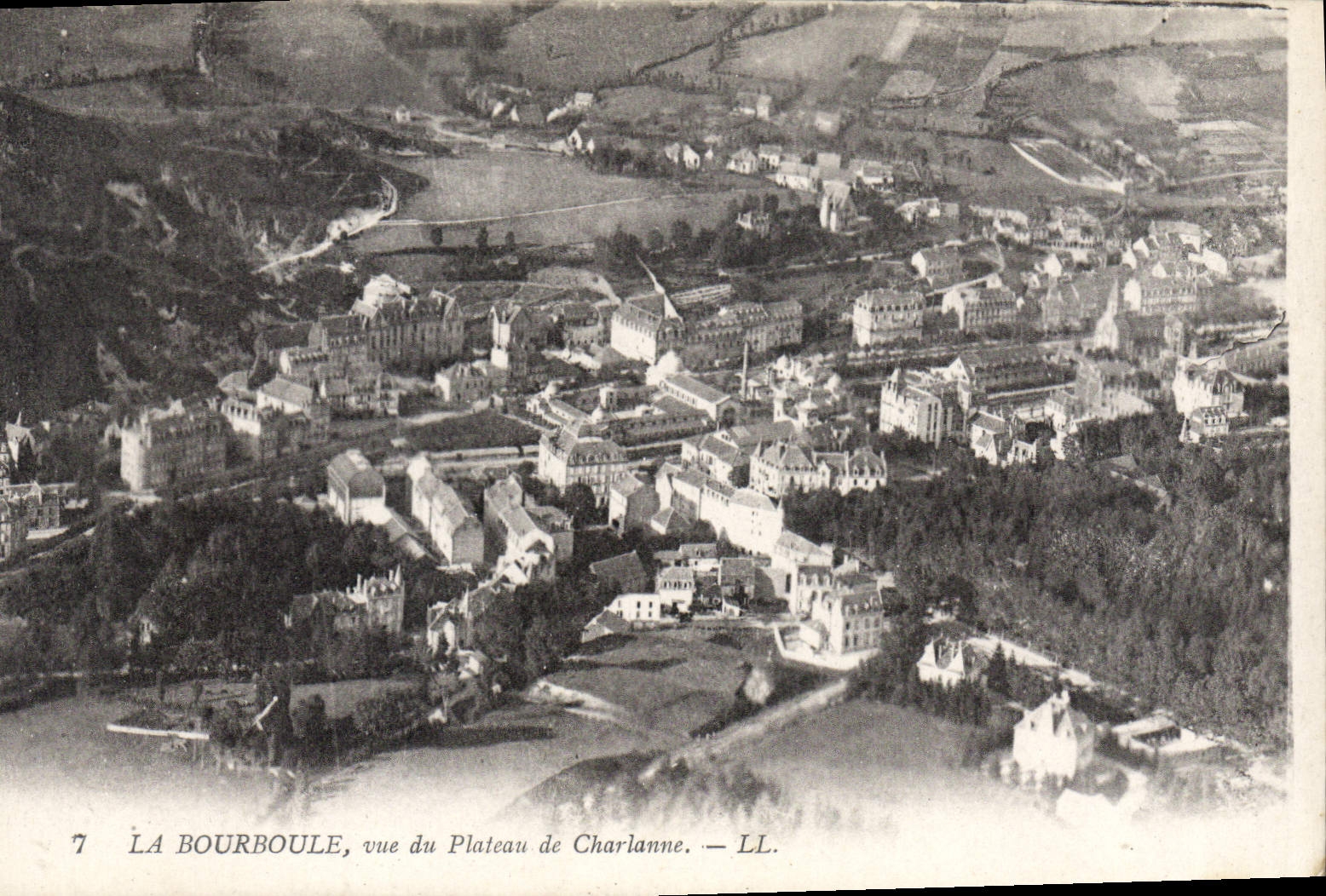 CPA La Bourboule Vue Du Plateau De Charlanne