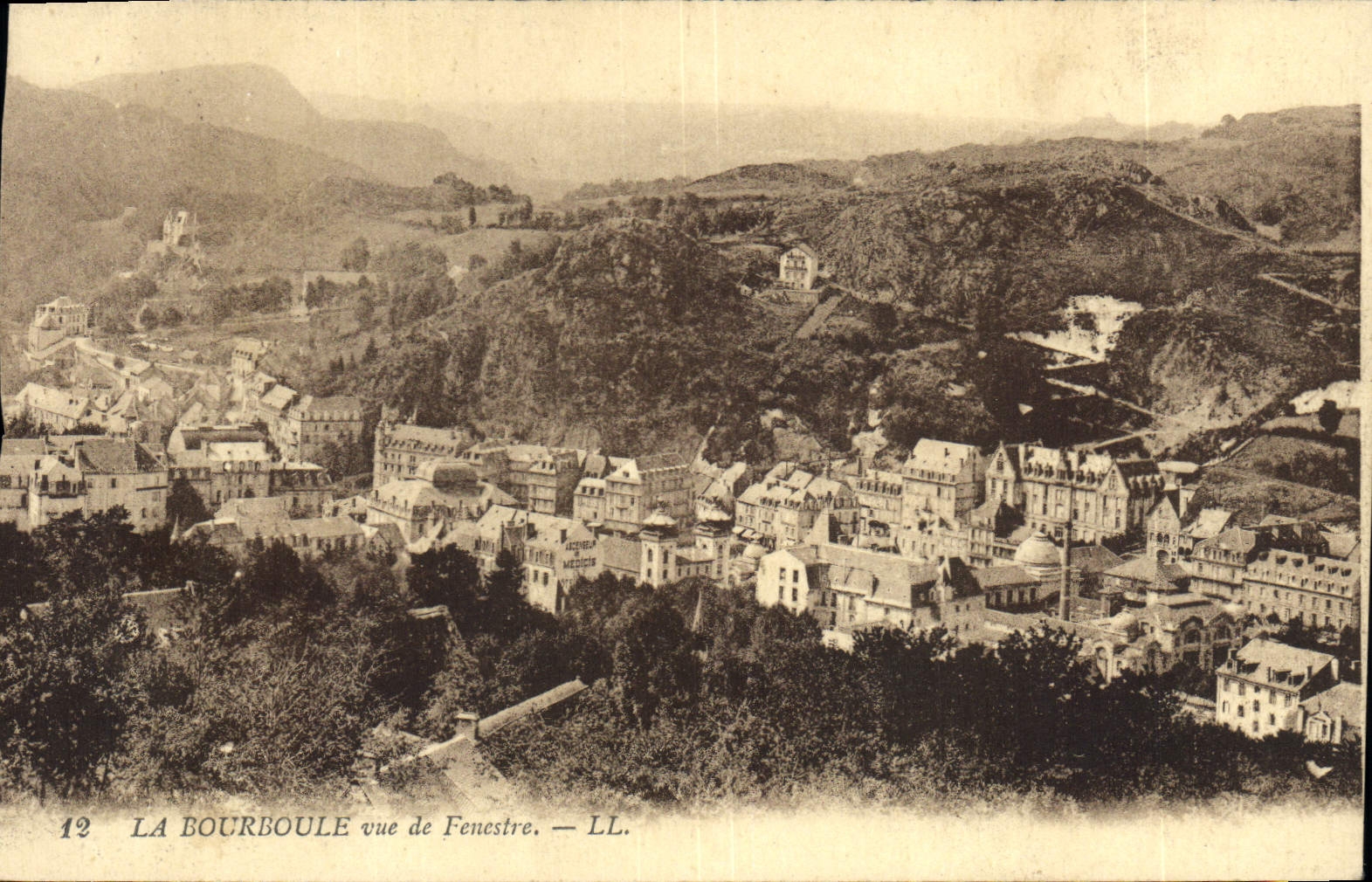 CPA La Bourboule Vue De Fenestre