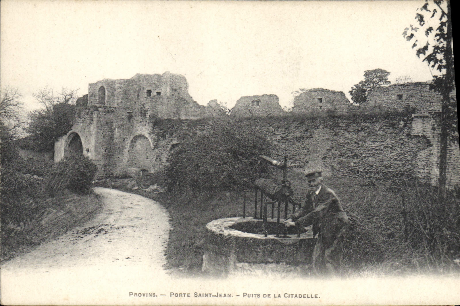 CPA Provins Porte St Jean Puits De La Citadelle