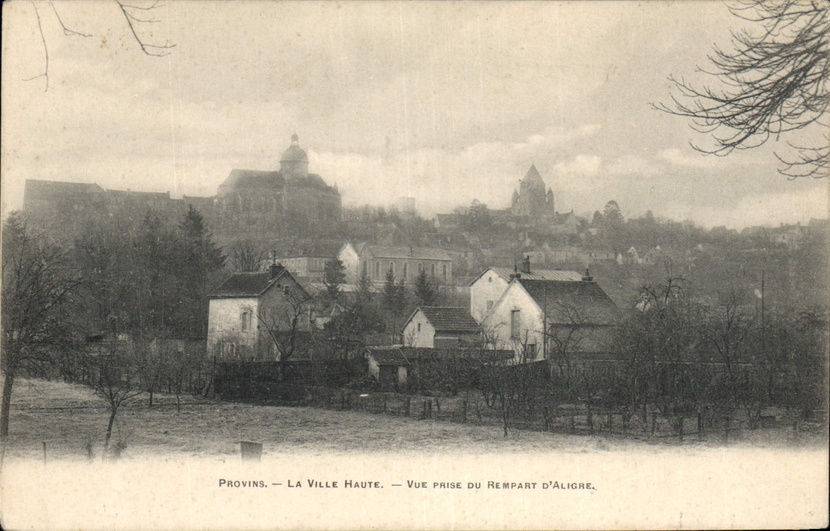CPA Provins La Ville Haute Vue Prise Du Rempart d'aligre