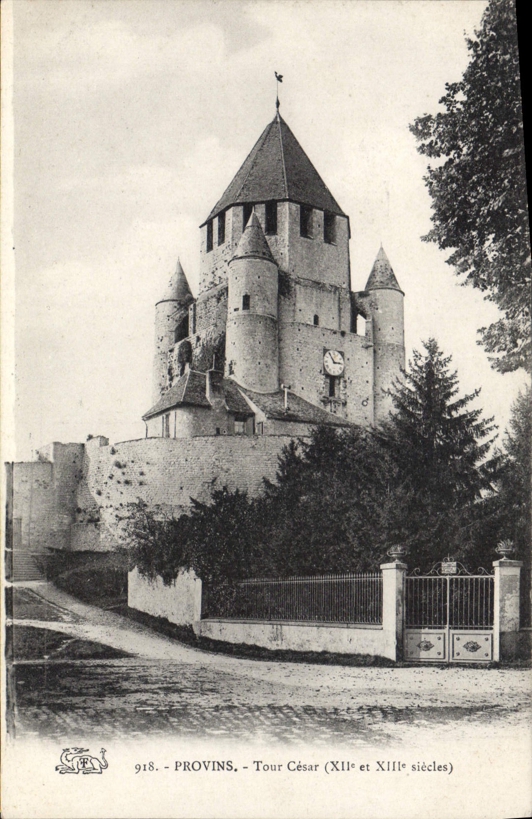 CPA Provins Tour Cesar
