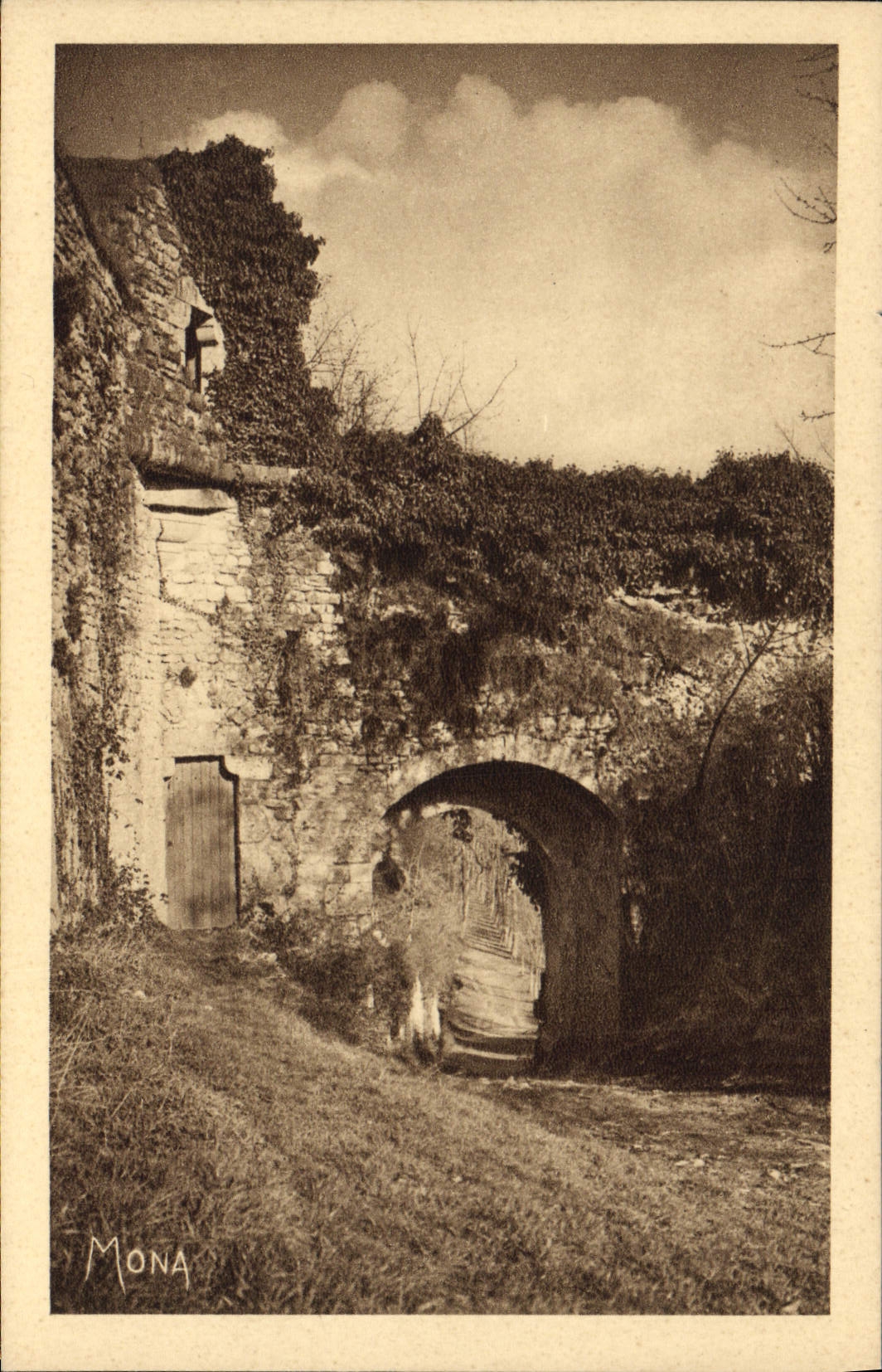 CPA Provins La Poterne Faneron