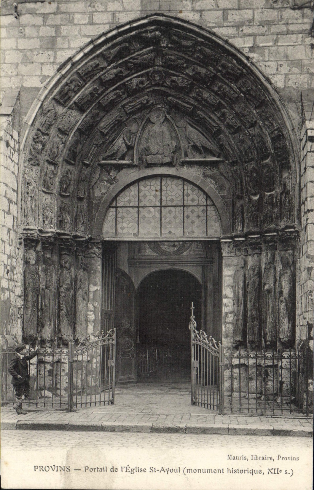 CPA Provins Portail De I'Eglise St Ayoul