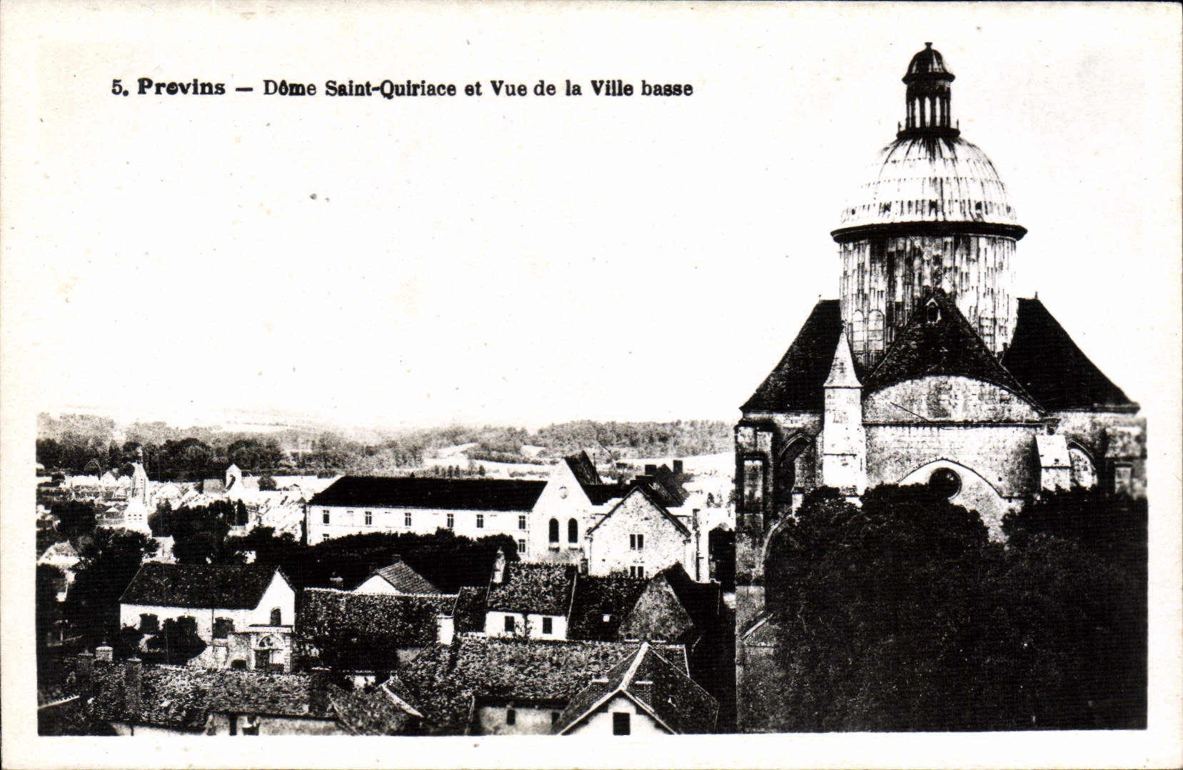 CPA Provins Dome Saint Quiriace Et Vue De La Ville Basse