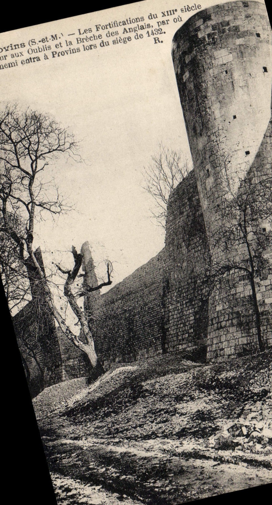 CPA Provins Les Fortifications tour aux oublis breche des anglais