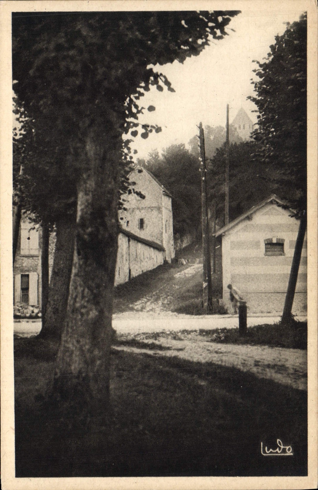 CPA Provins La montagne du bourreau maison du bourreau