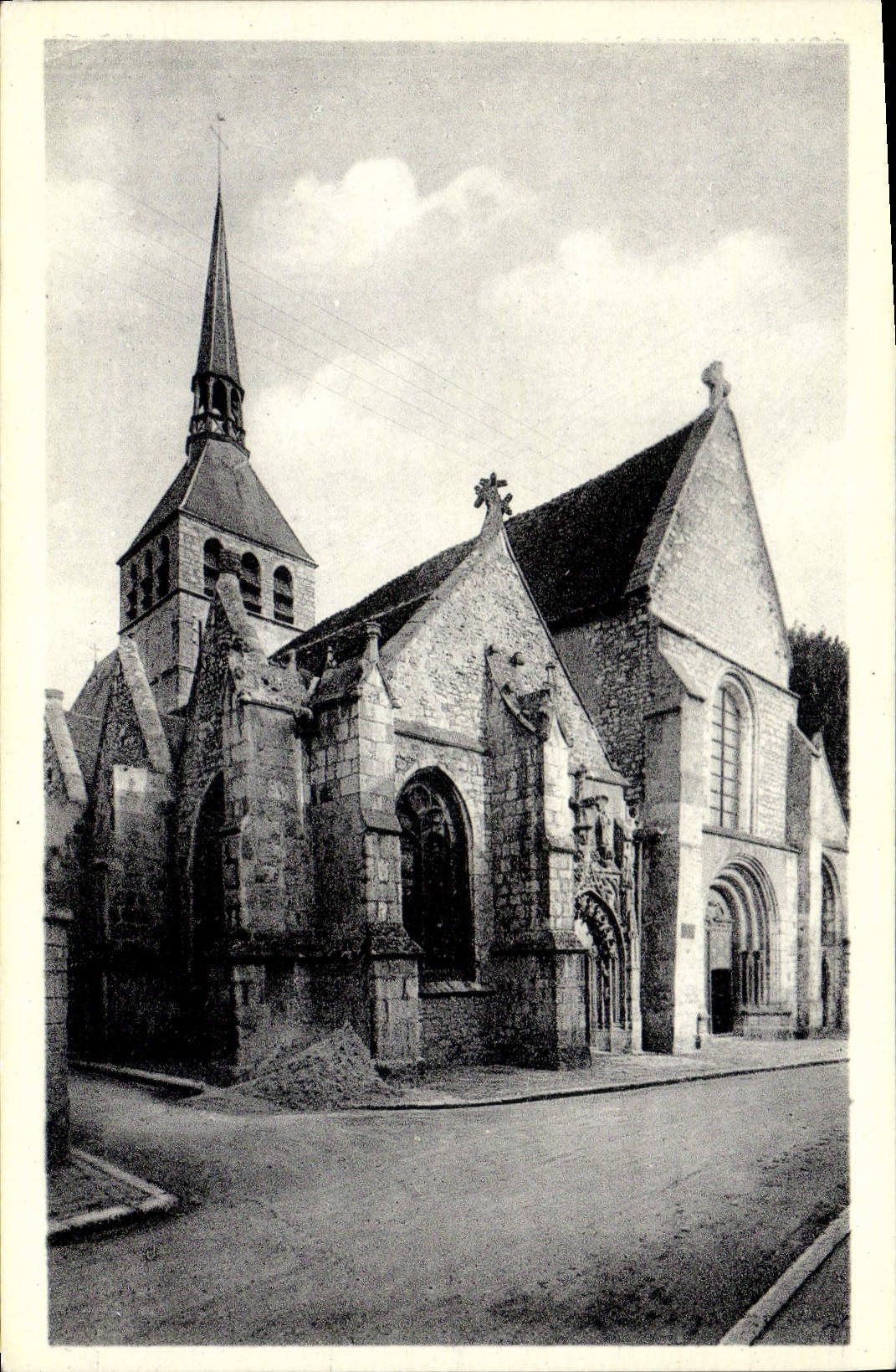CPA Provins Eglise Sainte Croix