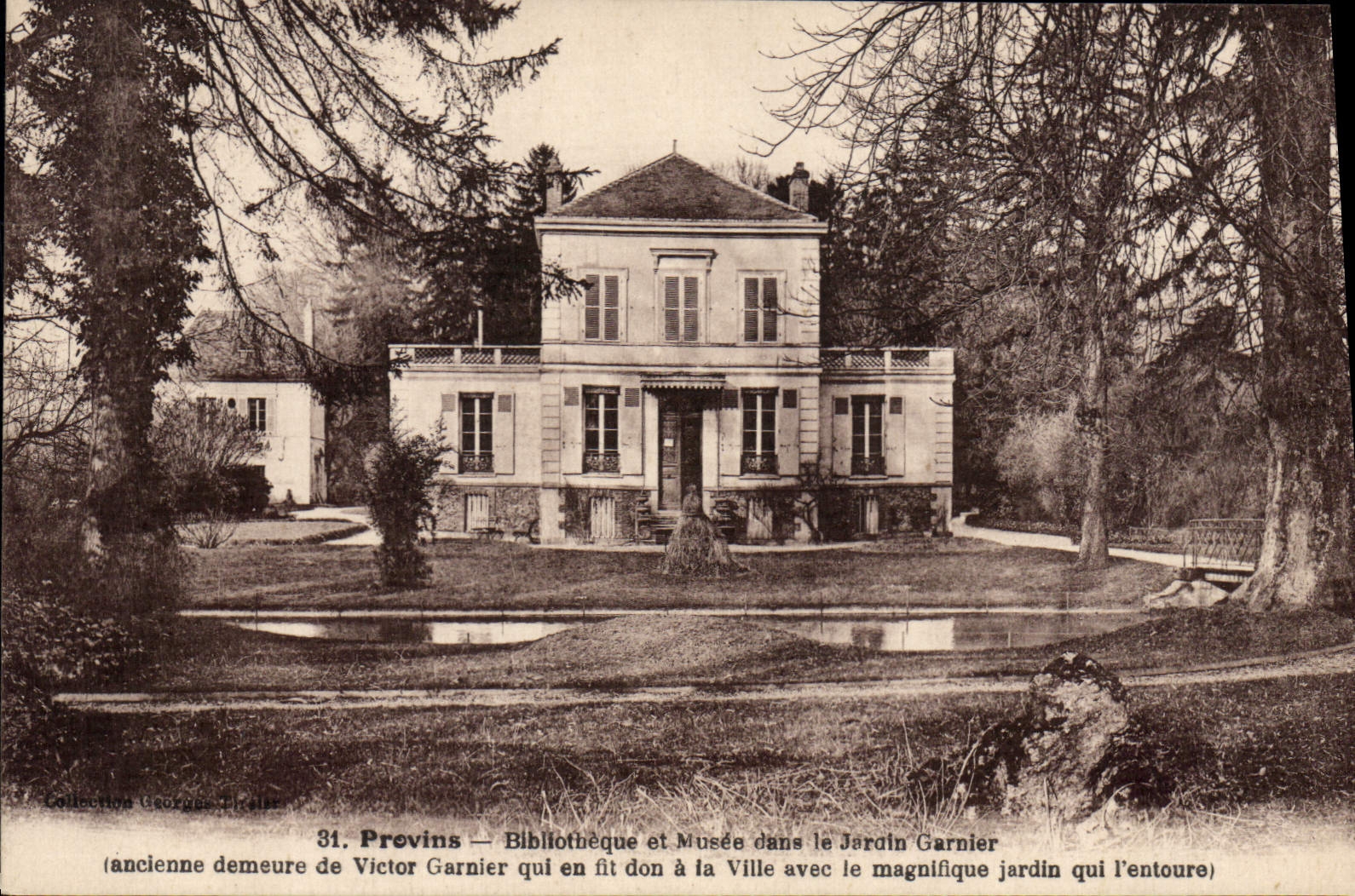 CPA Provins Bibitotheque Et Musee Dans Le Jardin Garnier