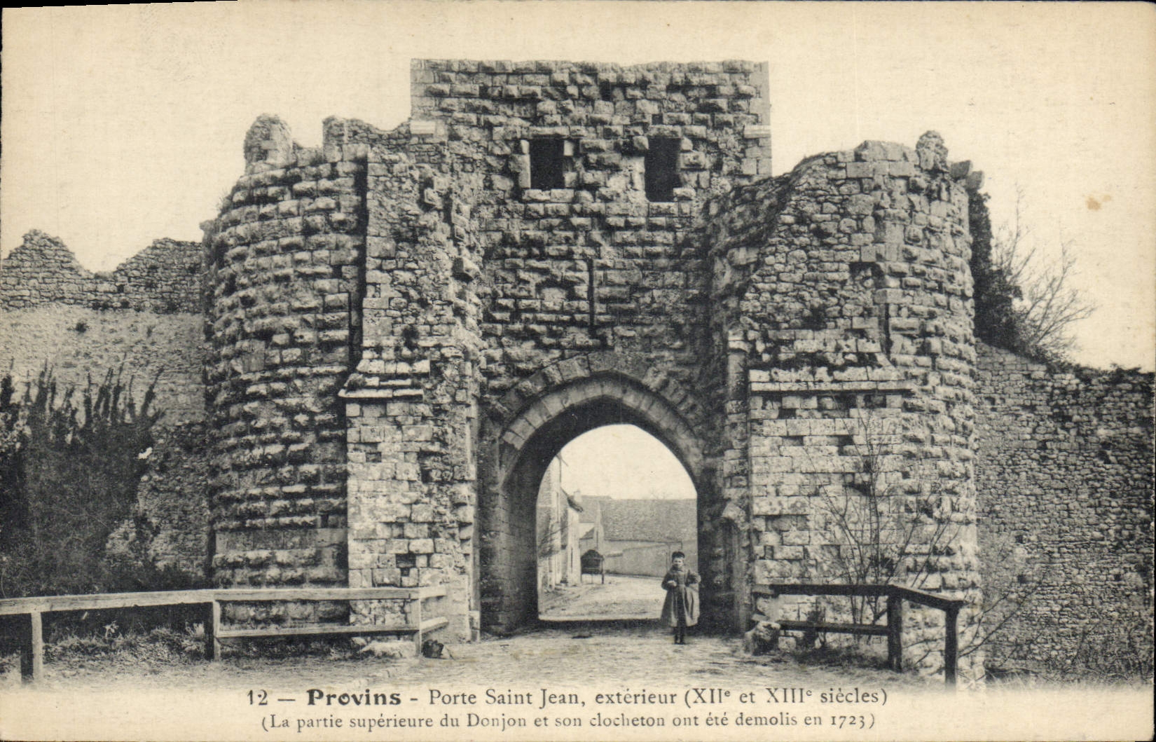 CPA Provins Porte Saint Jean Exterieur