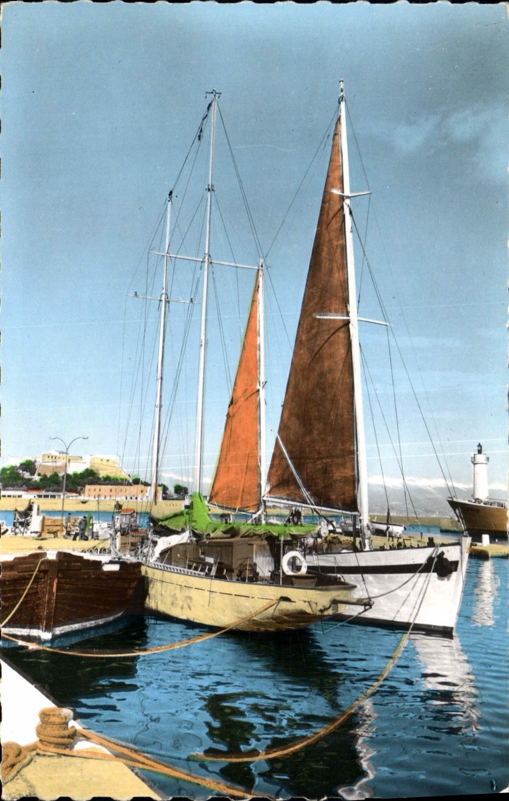 CPA Antibes Cote D'Azur Le Port Fort carré