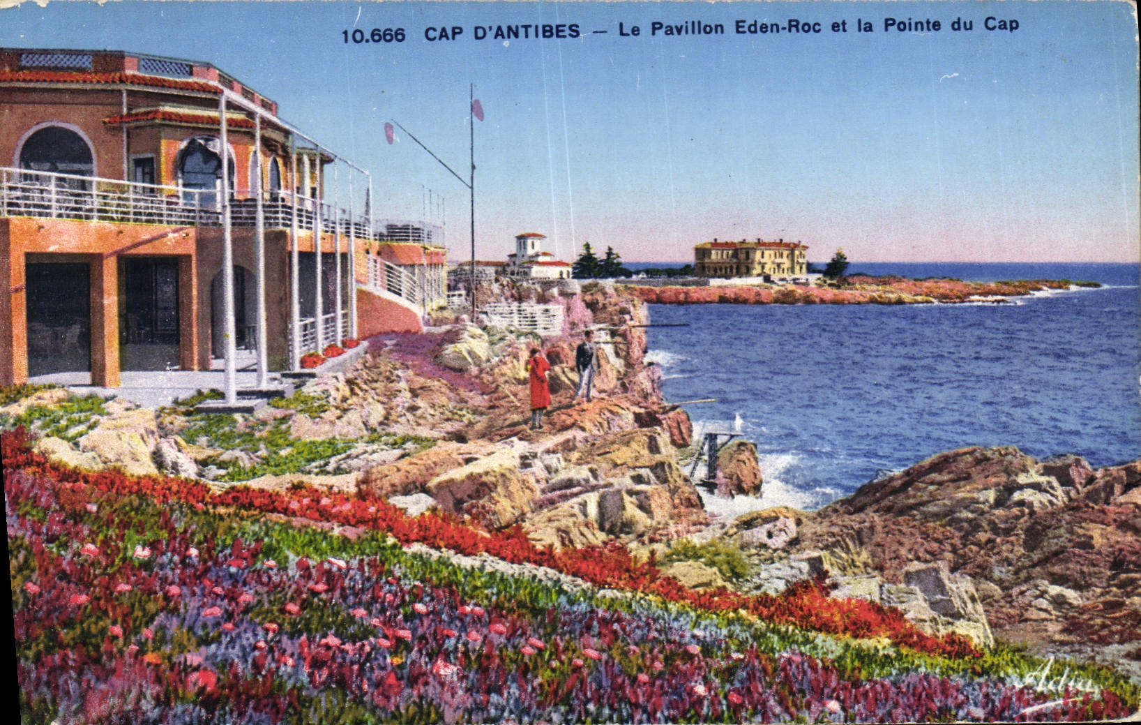 CPA Cap D'Antibes Le Pavillon Eden Roc Et La Pointe Du Cap