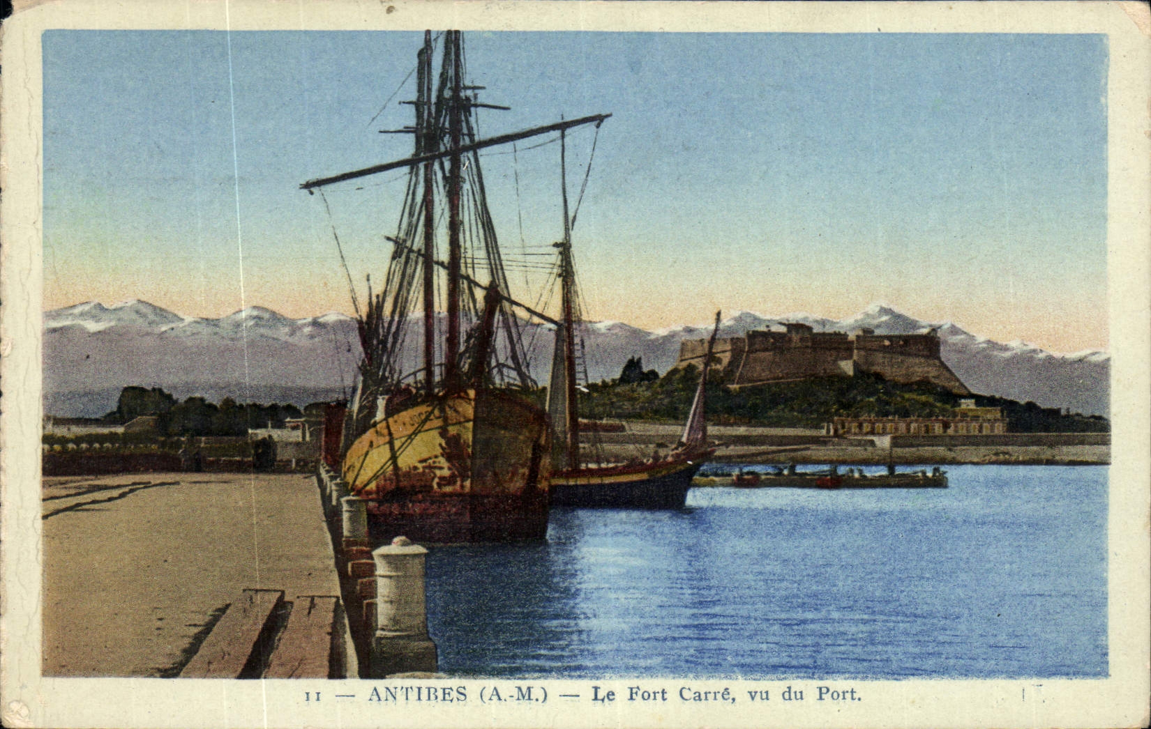 CPA Antibes Le Fort Carre Vu Du Port