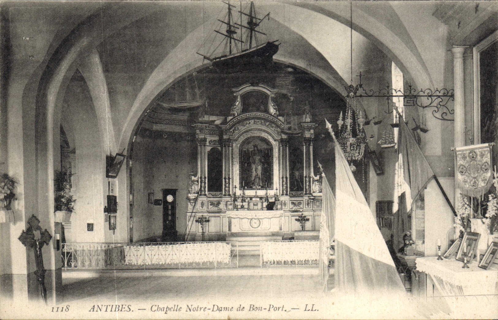 CPA Antibes Chapelle Notre Dame De Bon Port