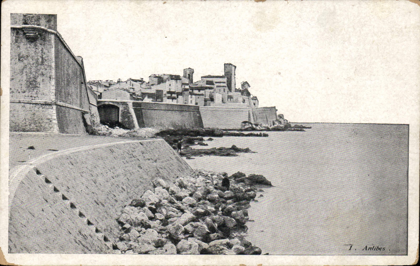 CPA Antibes Vu Du Cap