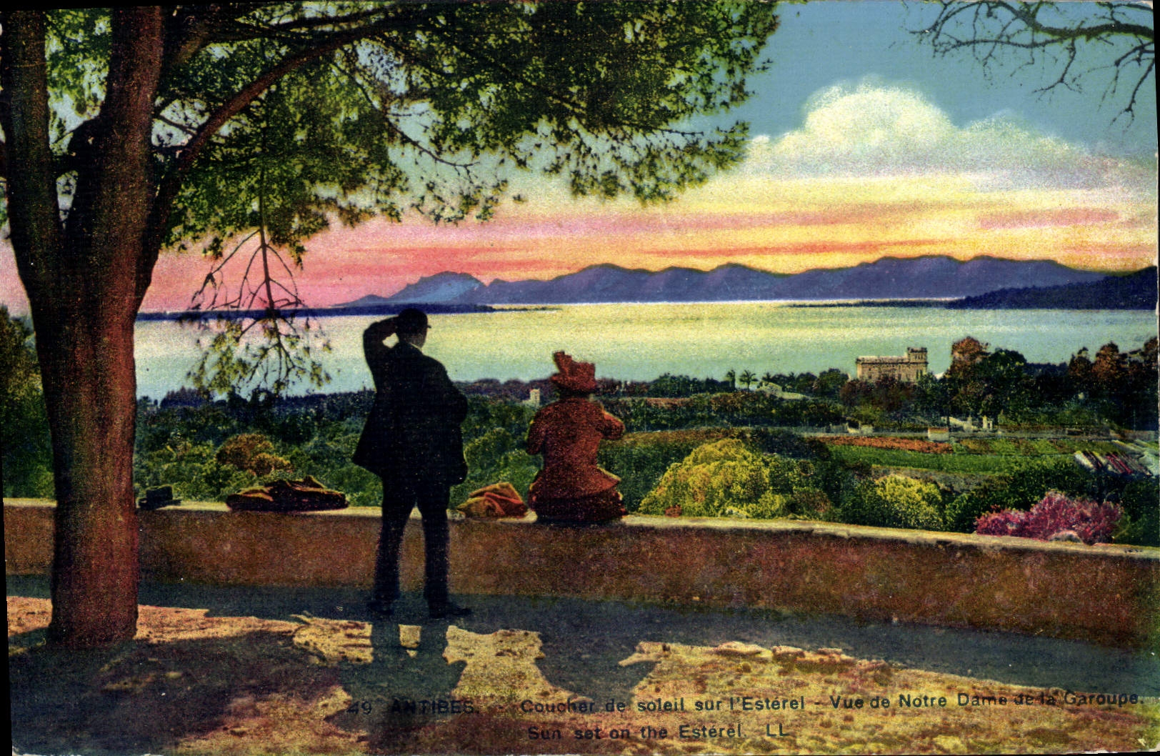 CPA Antibes Sur I'Esterel Vue De Notre Dame de la garoupe