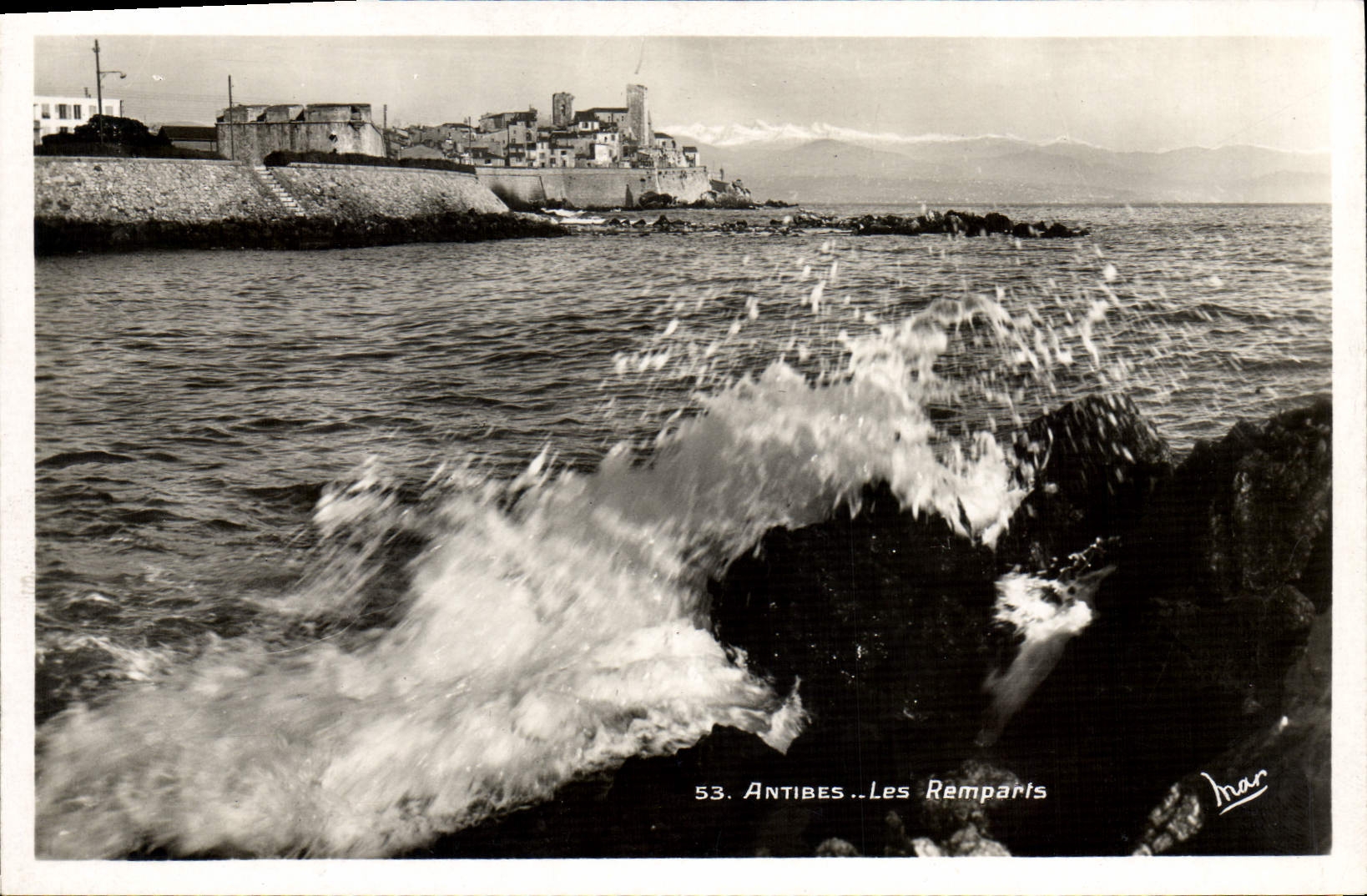 CPA Antibes Les Remparts