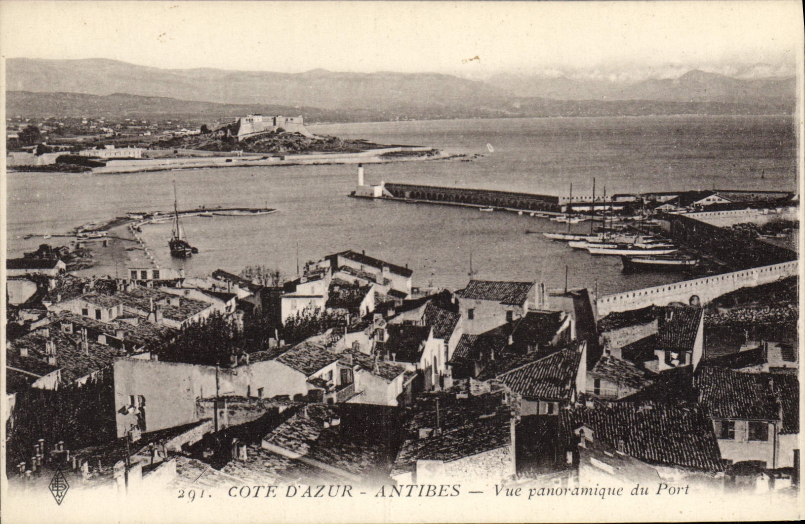 CPA Antibes Vue Panoramique Du Port