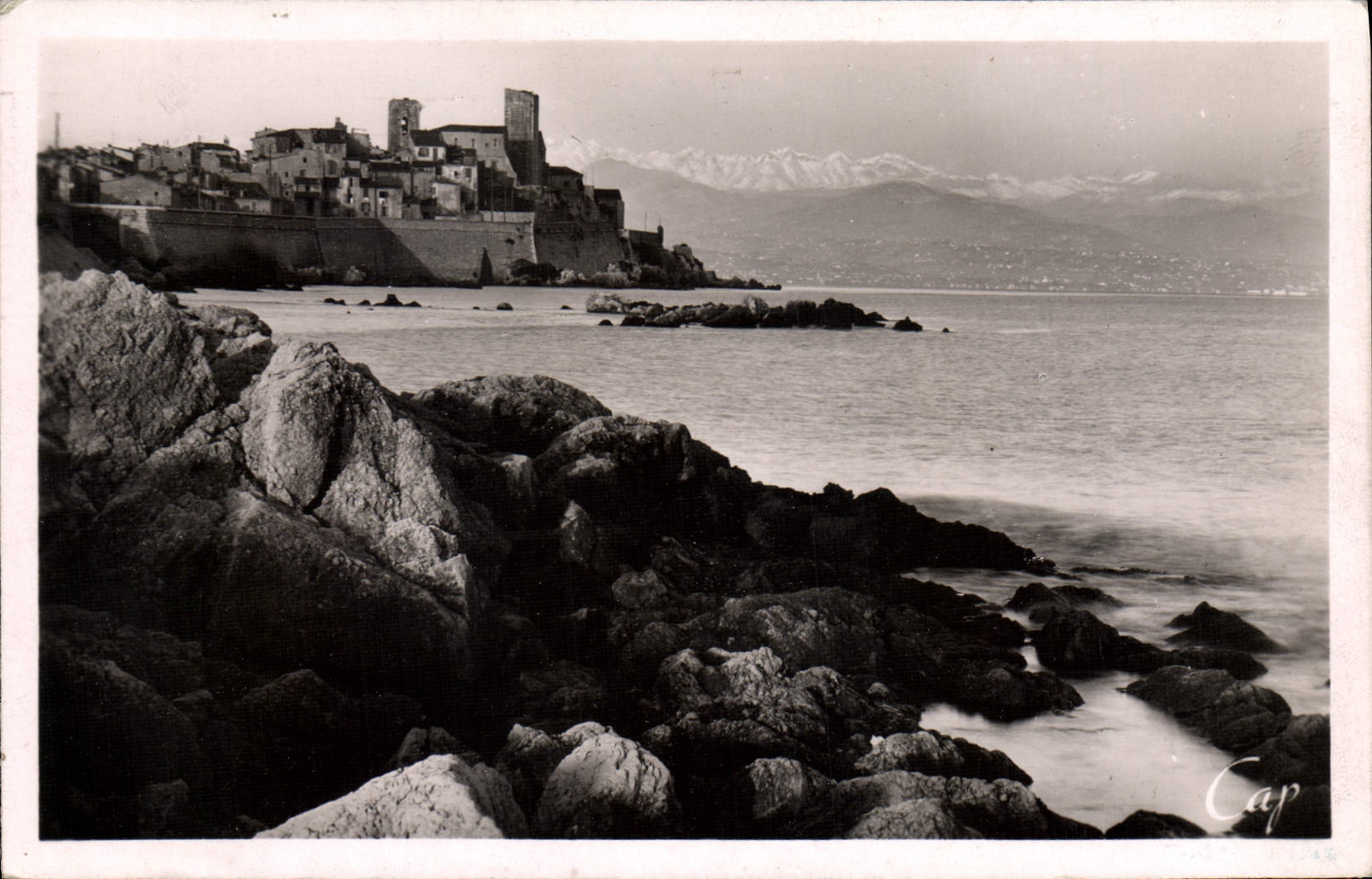 CPA Antibes Et La Chaine Des Alpes