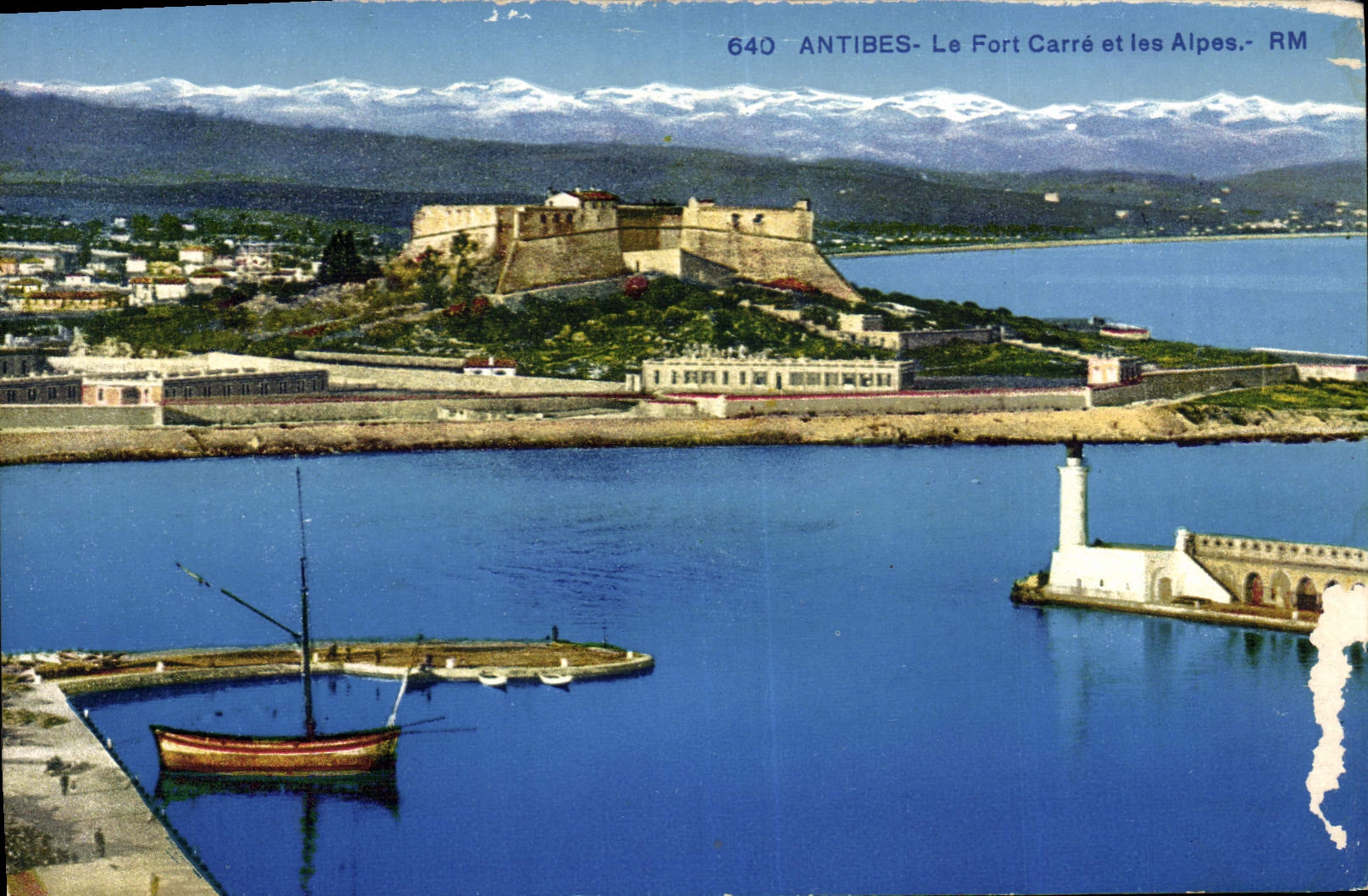 CPA Antibes Le fort carré Et Les Alpes