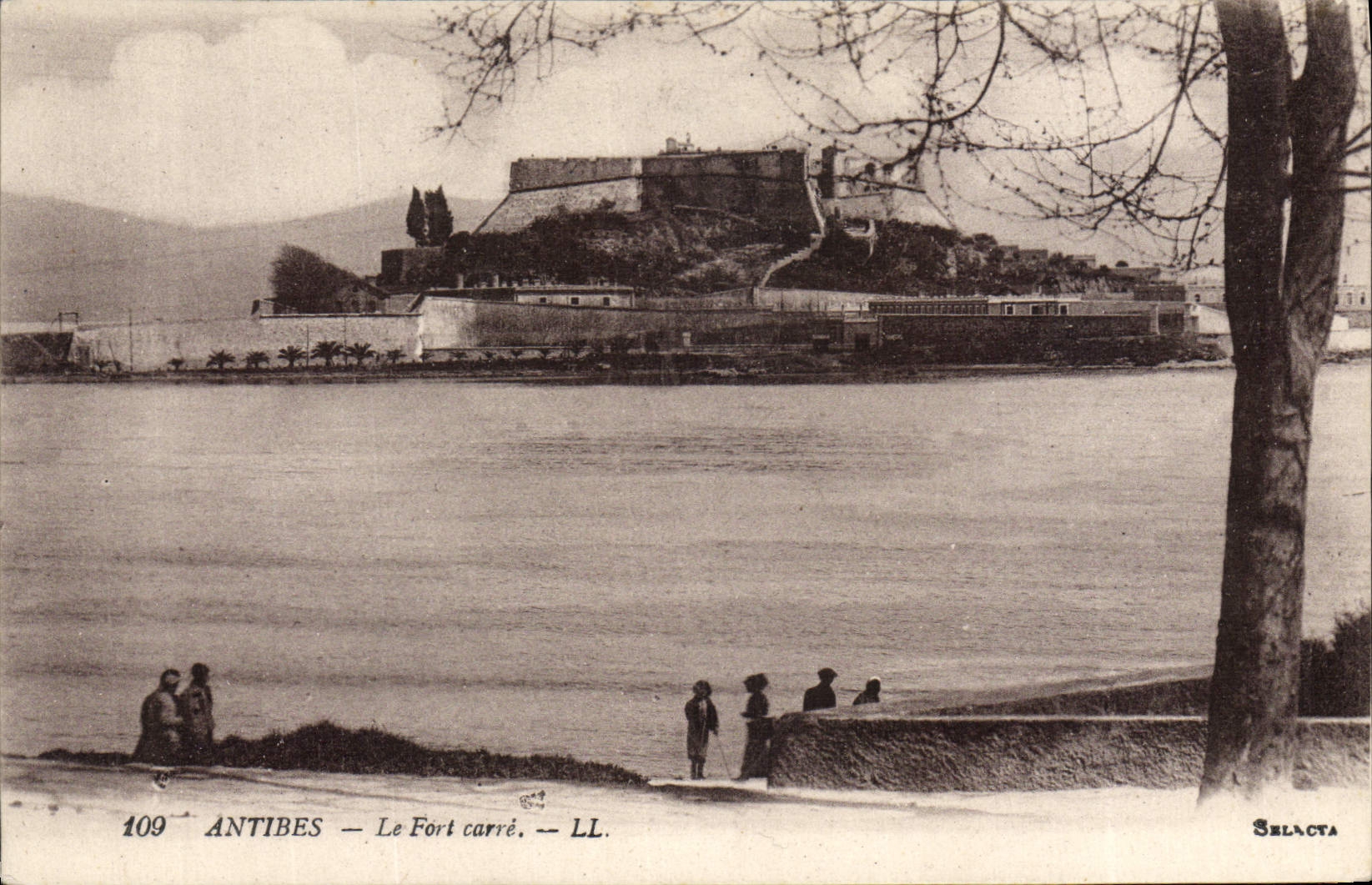 CPA Antibes Le Fort Carre