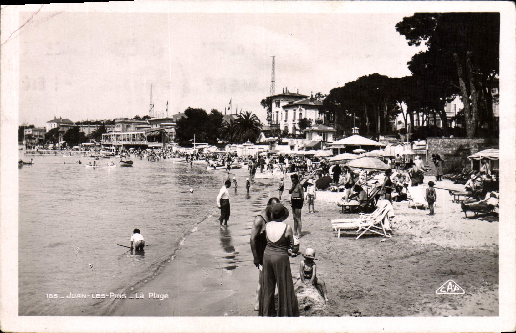 CPA Juan Les Pins La Plage