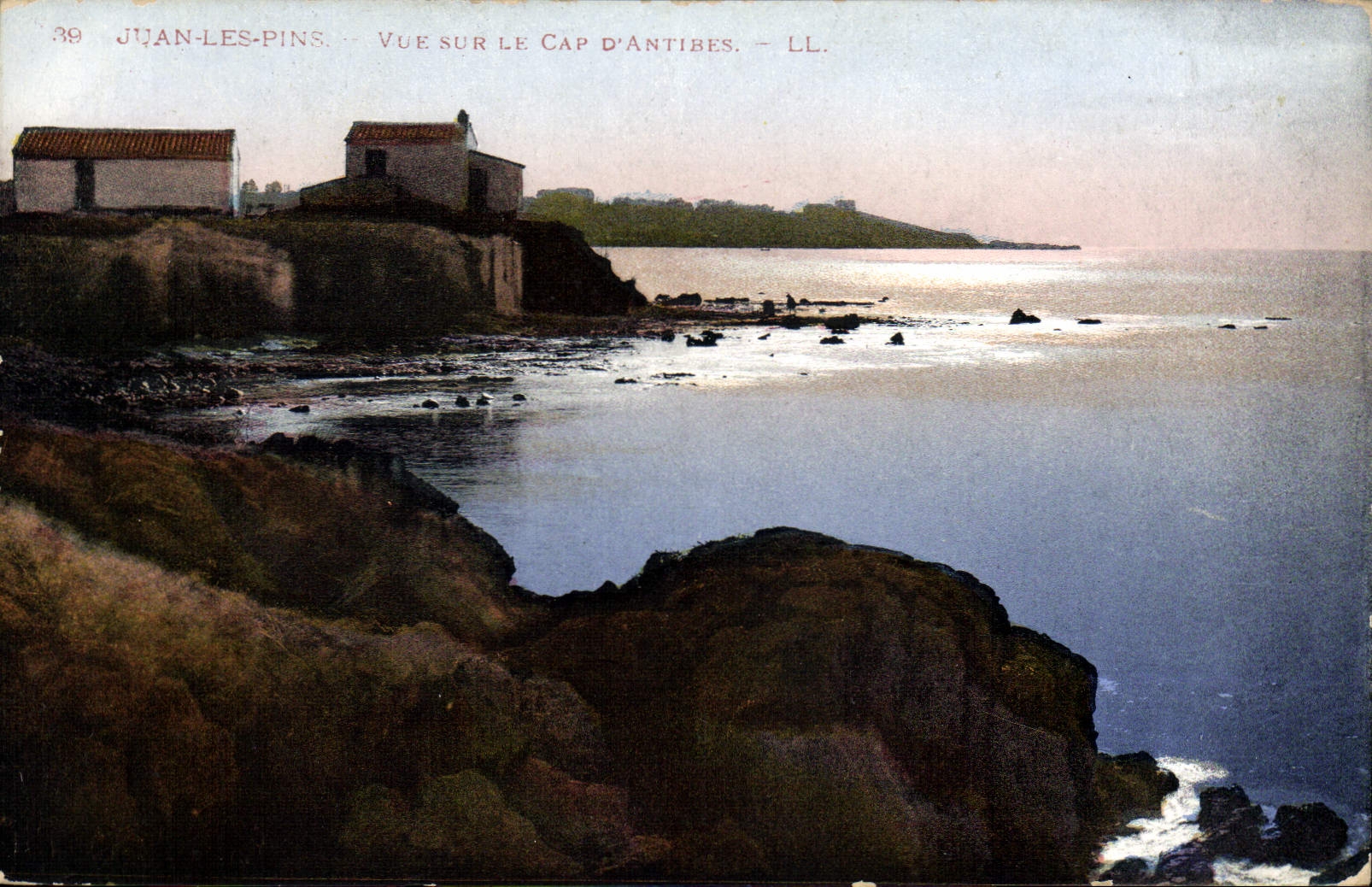 CPA Juan Les Pins Vue Sur Le Cap D'Antibes