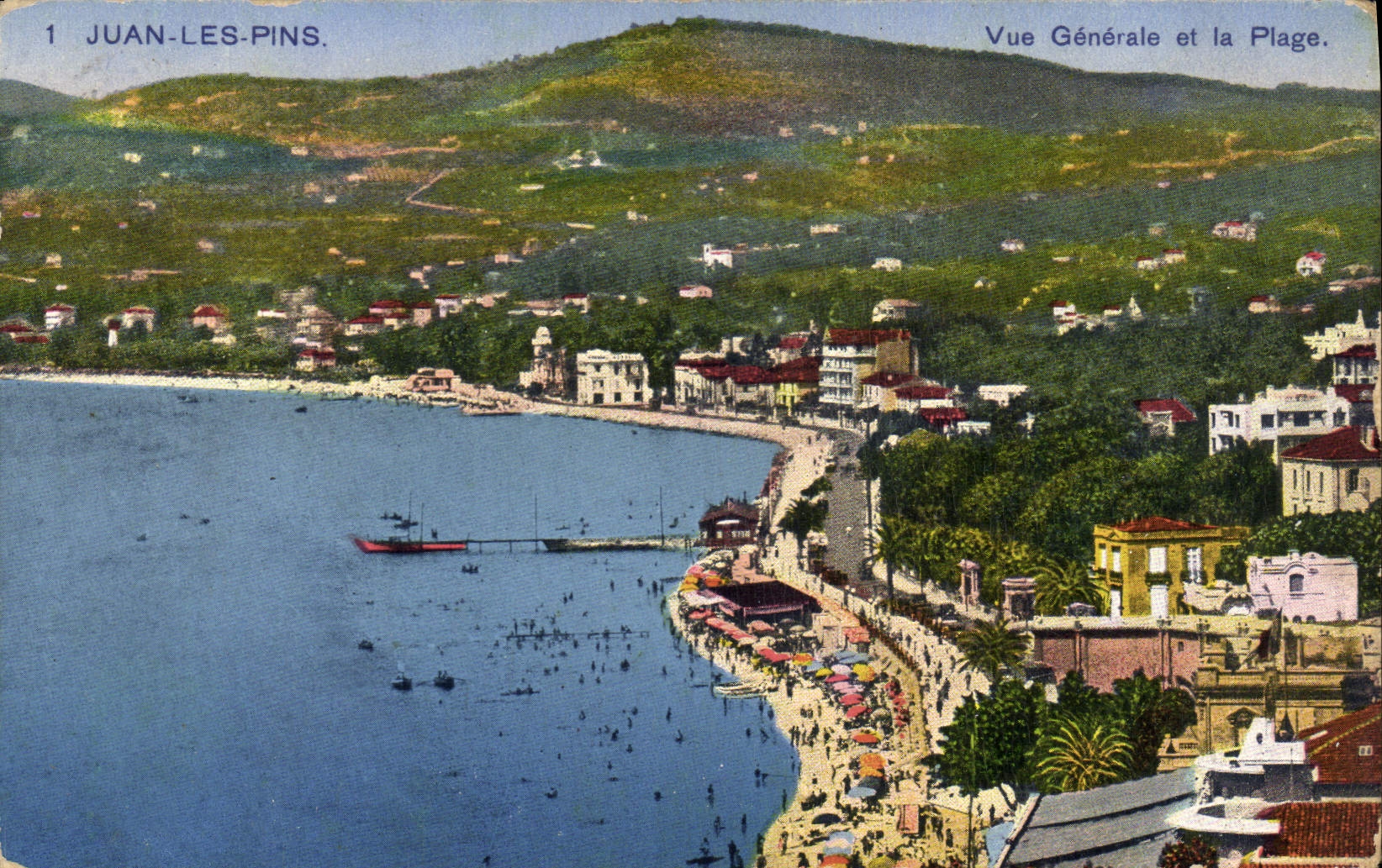 CPA Juan Les Pins Vue Generale Et La Plage