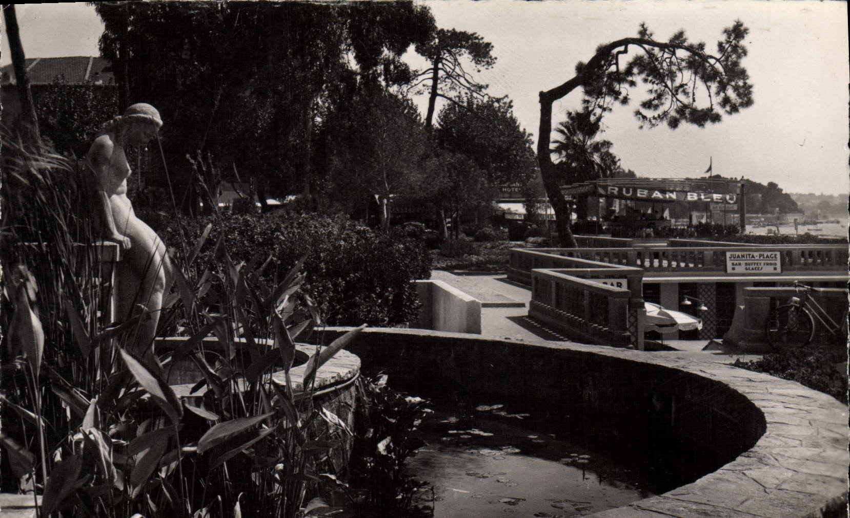 CPA Juan Les Pins Les Jardins President Roosevelt