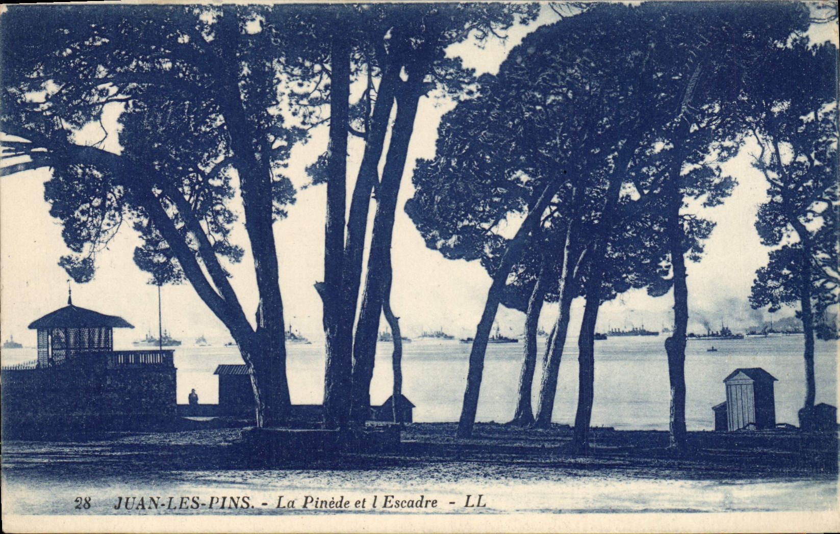 CPA Juan Les Pins La Pinede Et I'Escadre