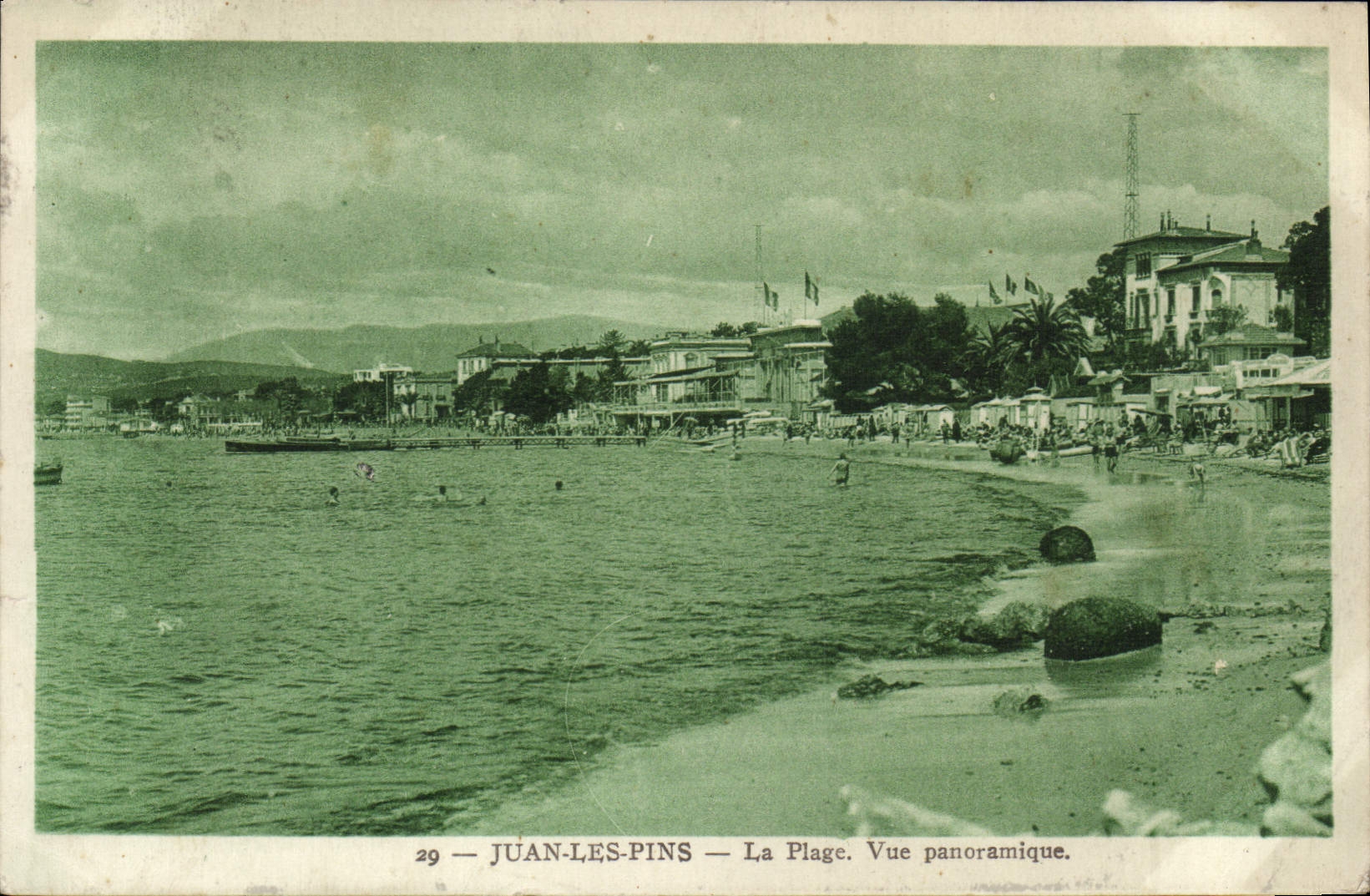 CPA Juan Les Pins La Plage Vue Panoramique