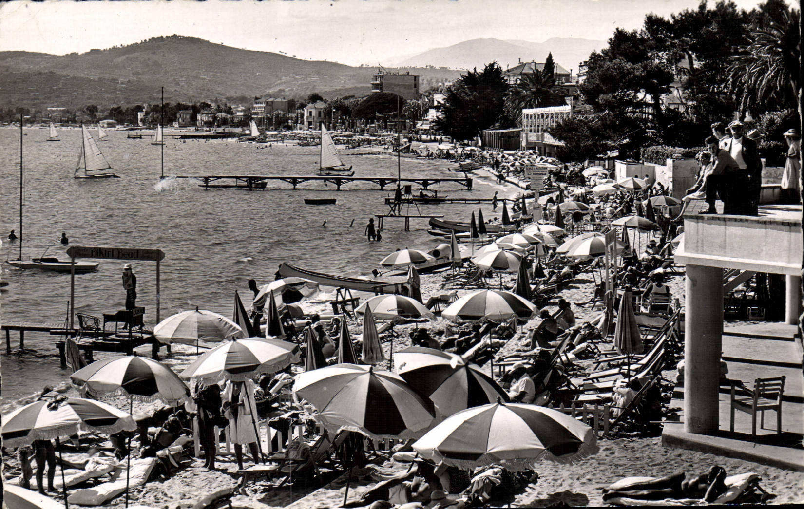 CPA Juan Les Pins La Plage