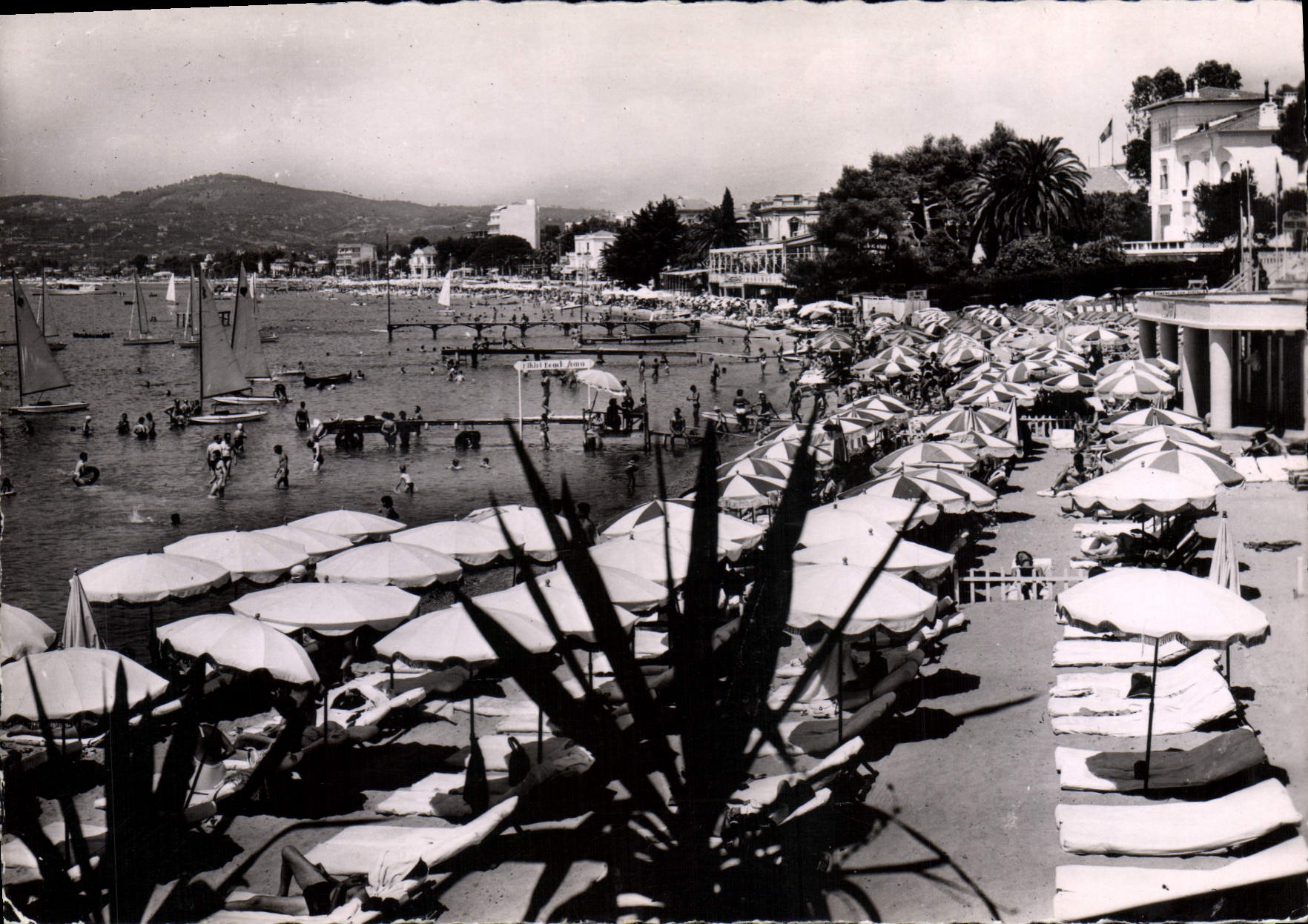 CPSM Juan Les Pins La Plage