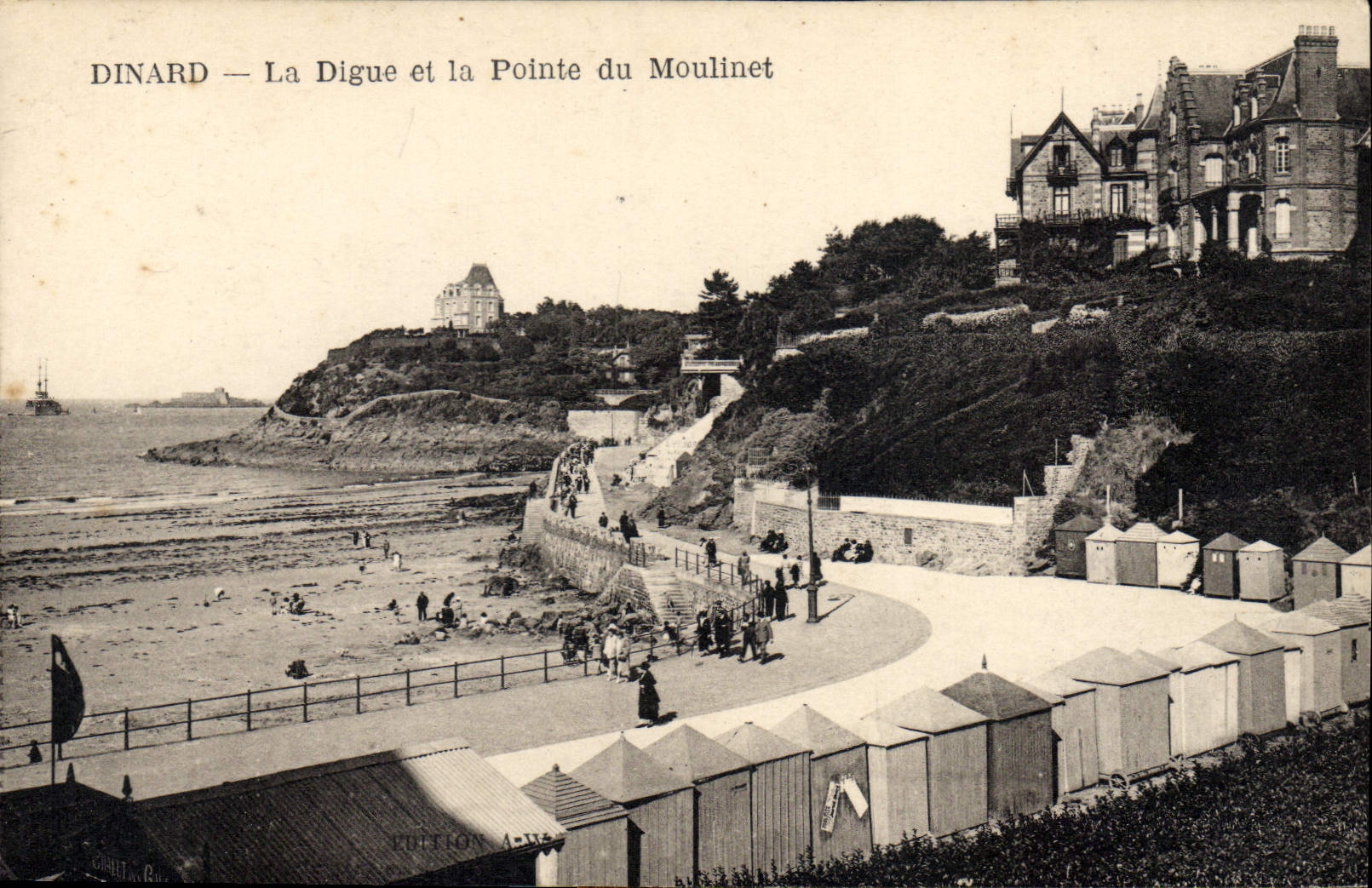 CPA Dinard La Digue Et La Pointe Du Moulinet