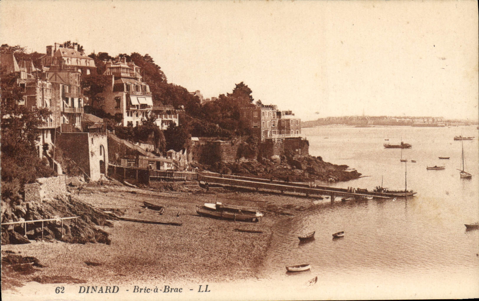 CPA Dinard Bric A Brac