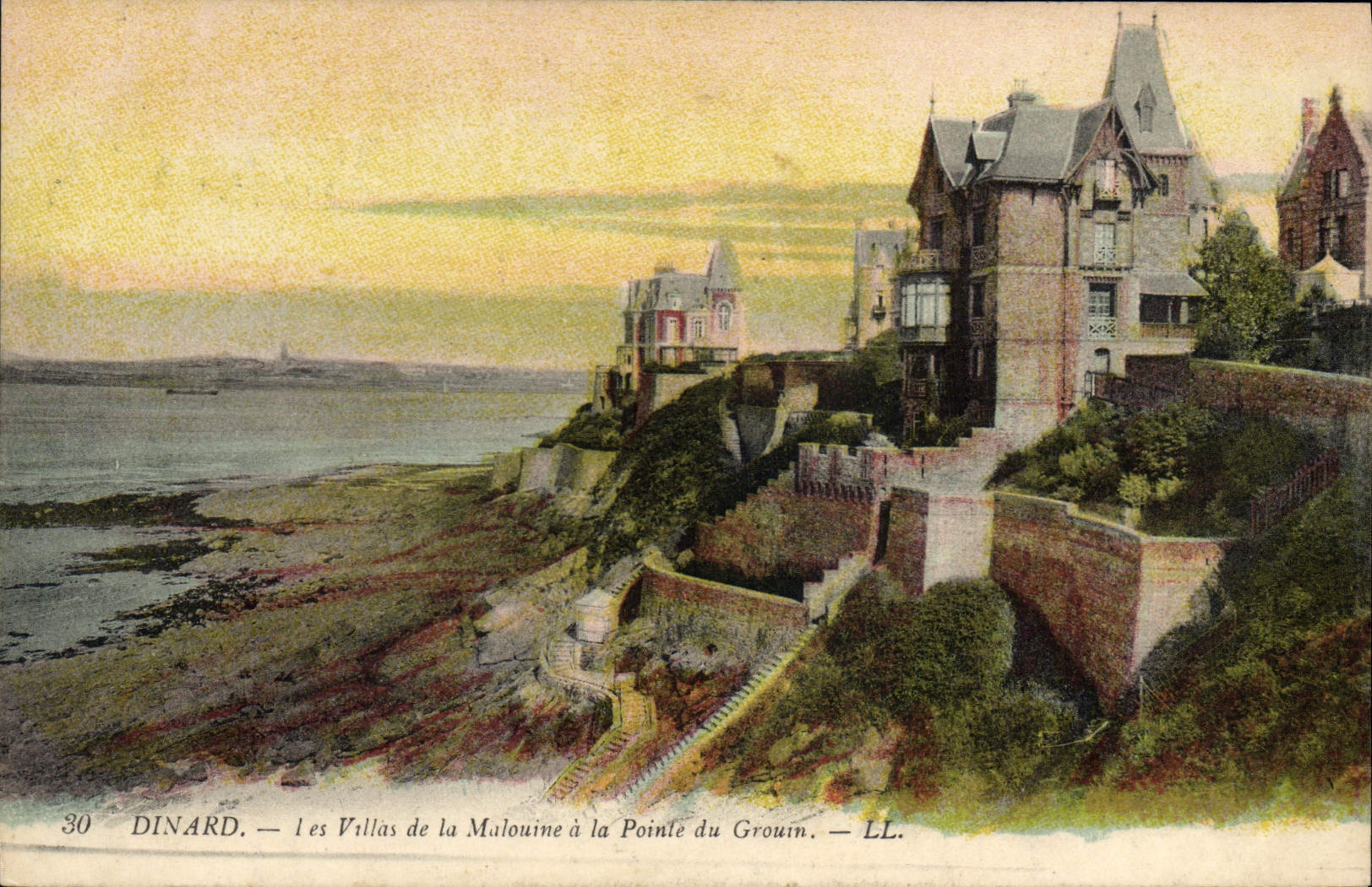 CPA Dinard Les Villas De La Malouine A La Pointe Du Grouin