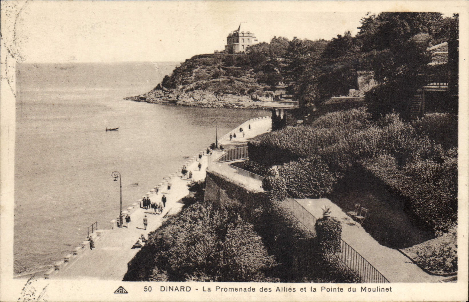 CPA Dinard La Promenade Des Allies Et La Pointe Du Moulinet