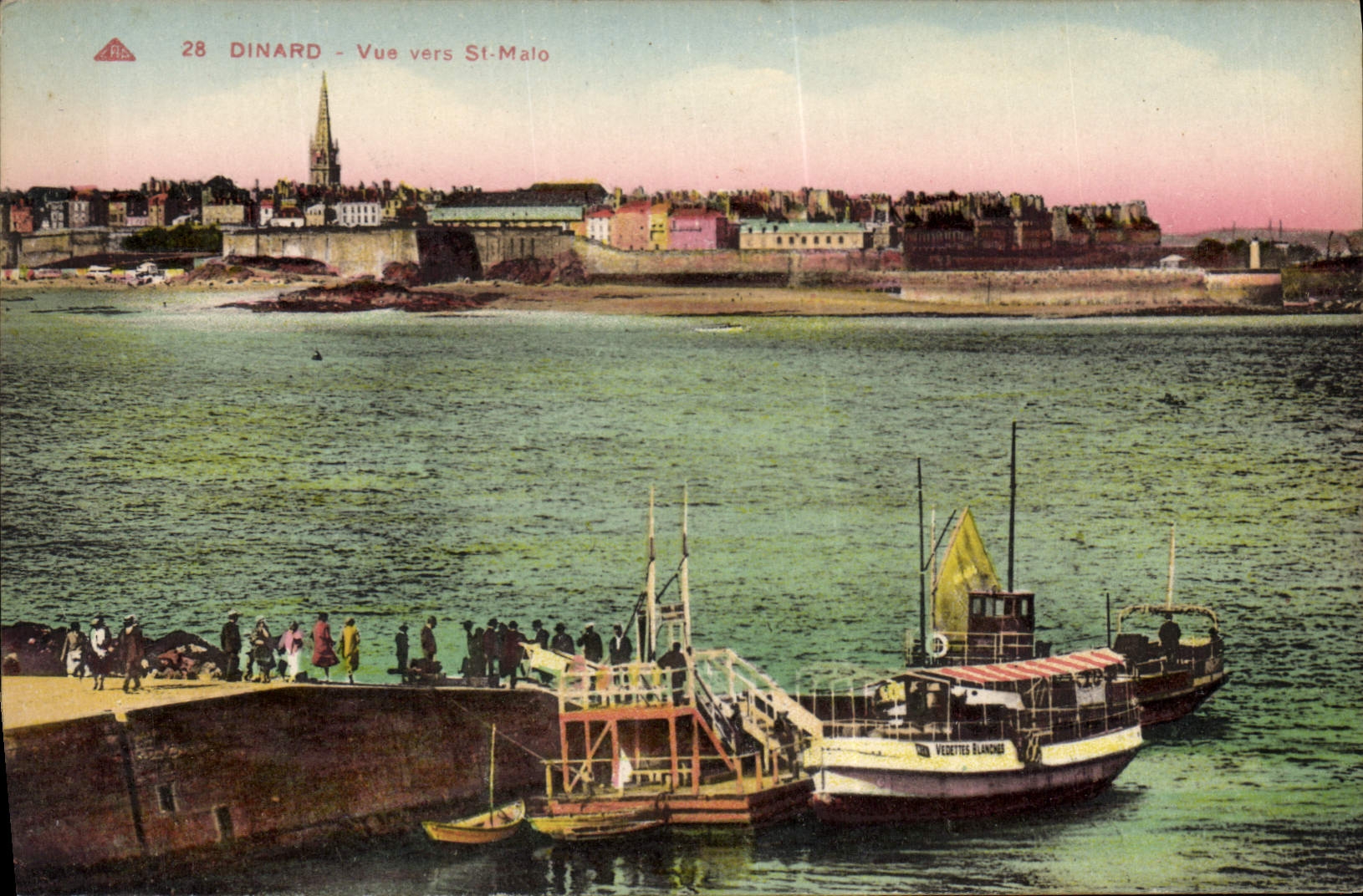 CPA Dinard Vue Vers St Malo