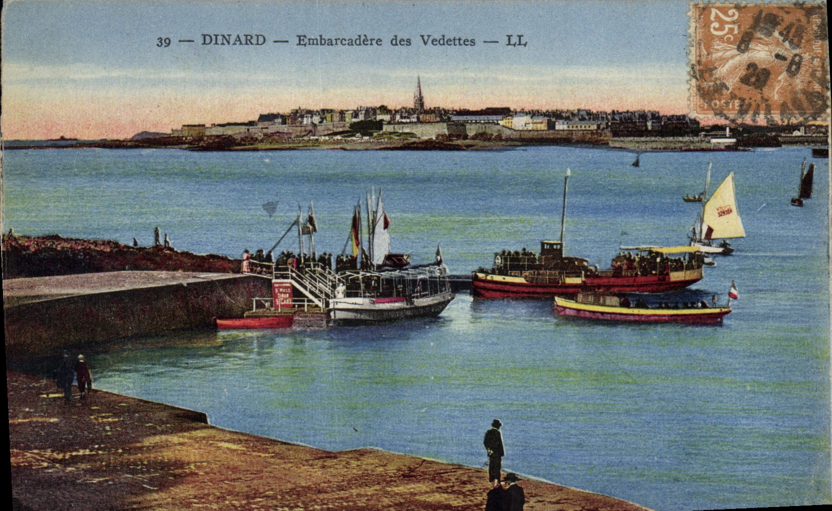 CPA Dinard Embarcadere Des Vedettes