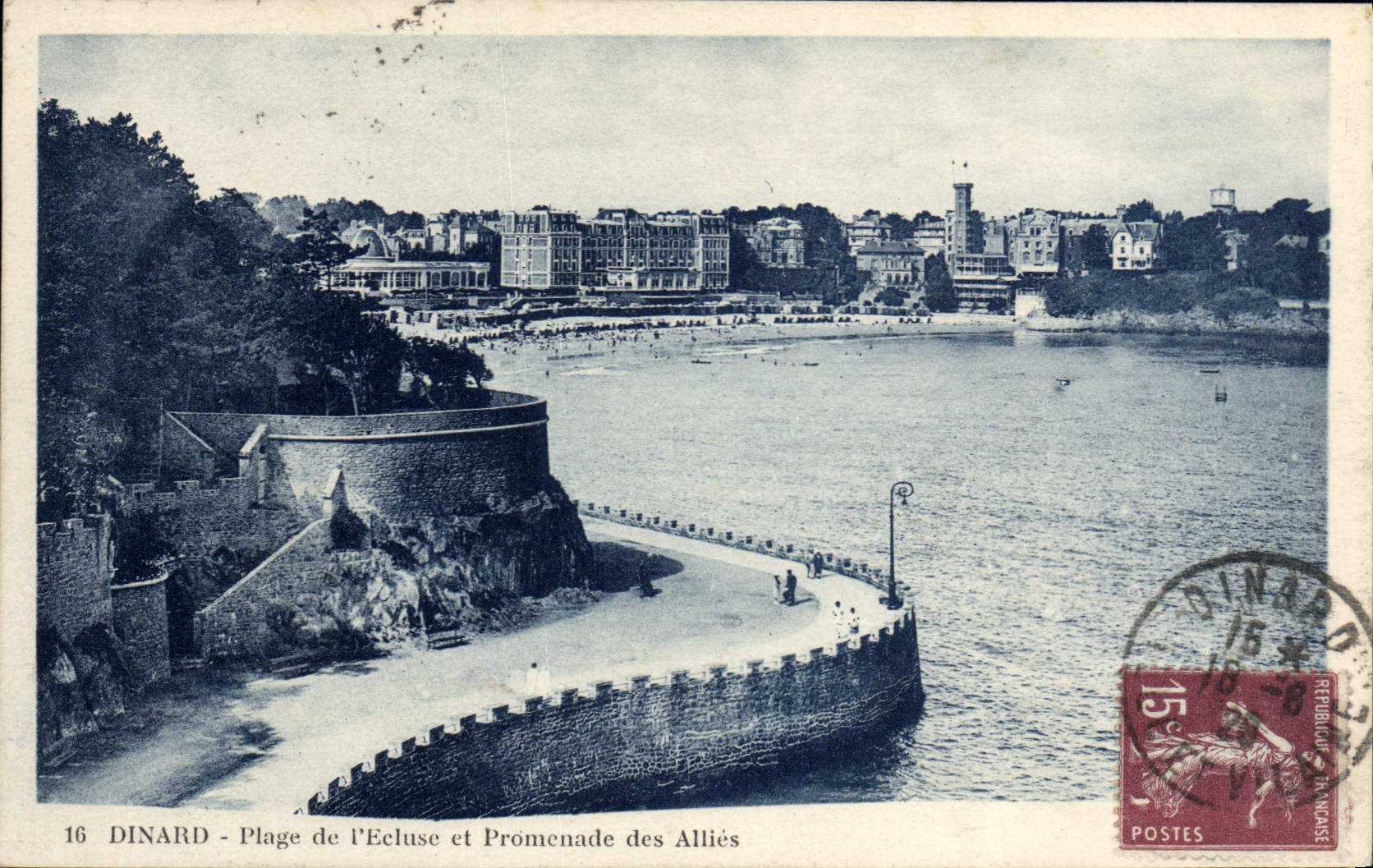 CPA Dinard Plage De I'Ecluse Et Promenade Des Allies