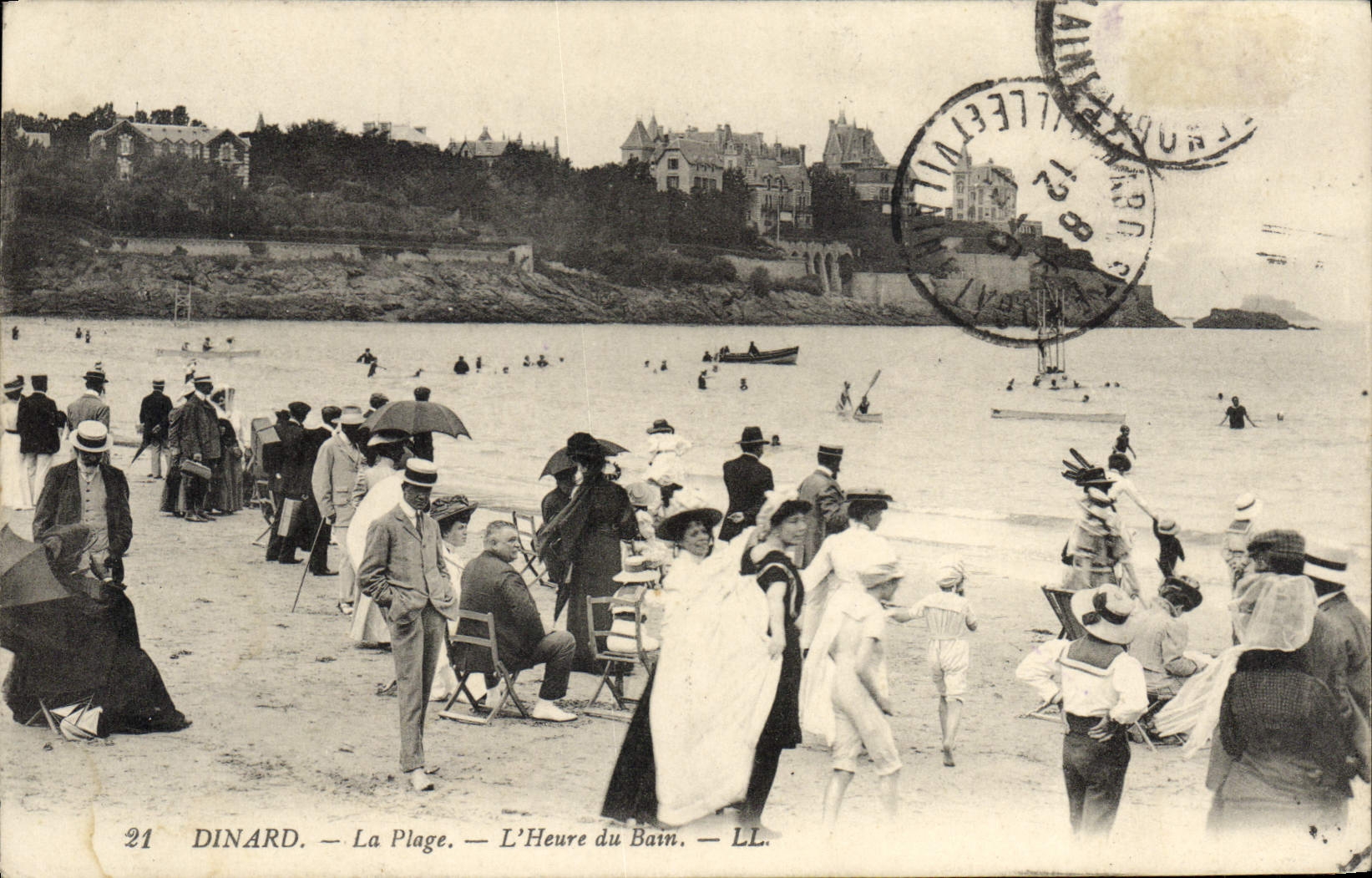 CPA Dinard La Plage L'Heure Du Bain
